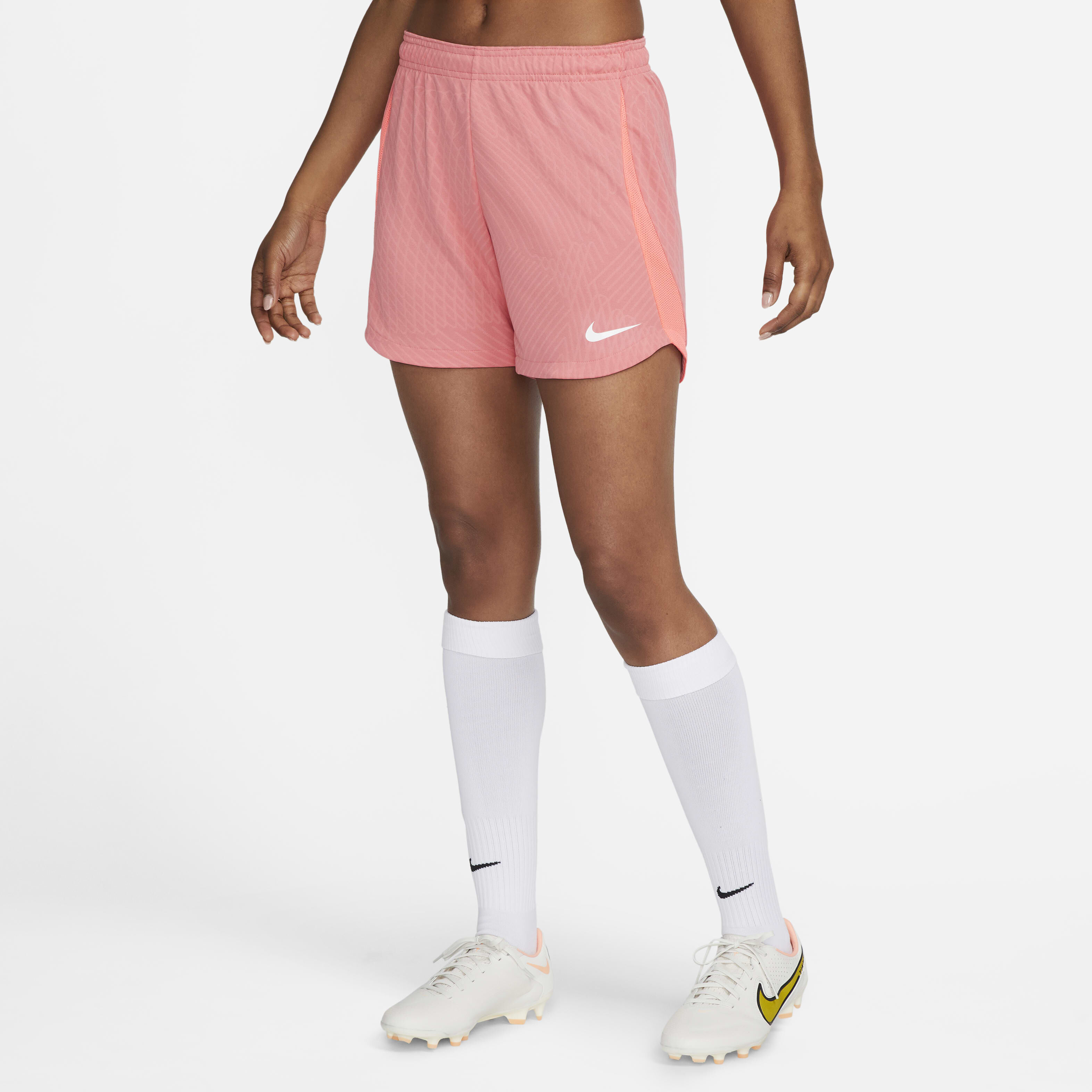 Nike Dri-FIT Strike image number 0