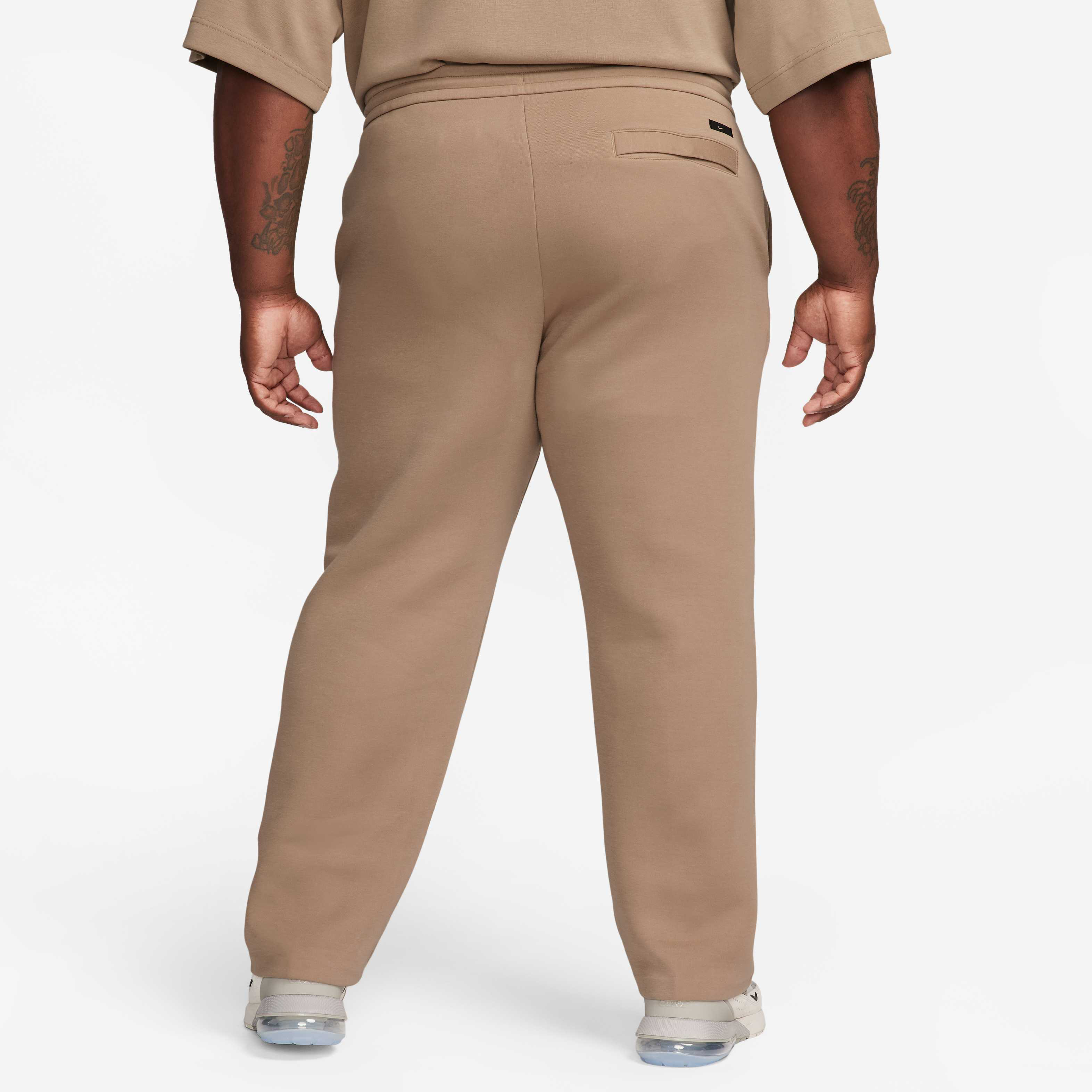 نايكي تك فليس ري-ايمادجيند image number 10