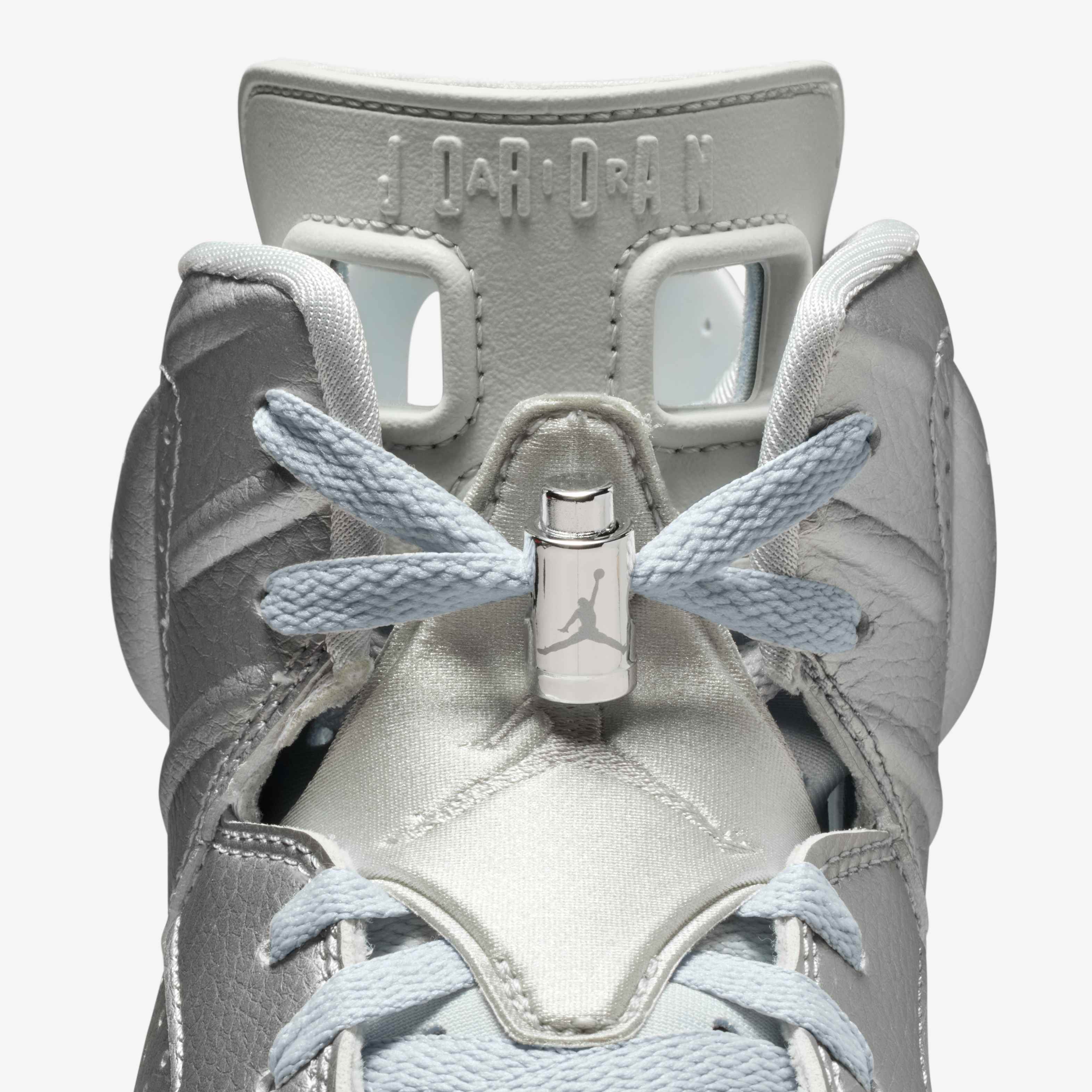 Air Jordan 6 Retro x Paris Saint-Germain 'Metallic Silver' image number 8