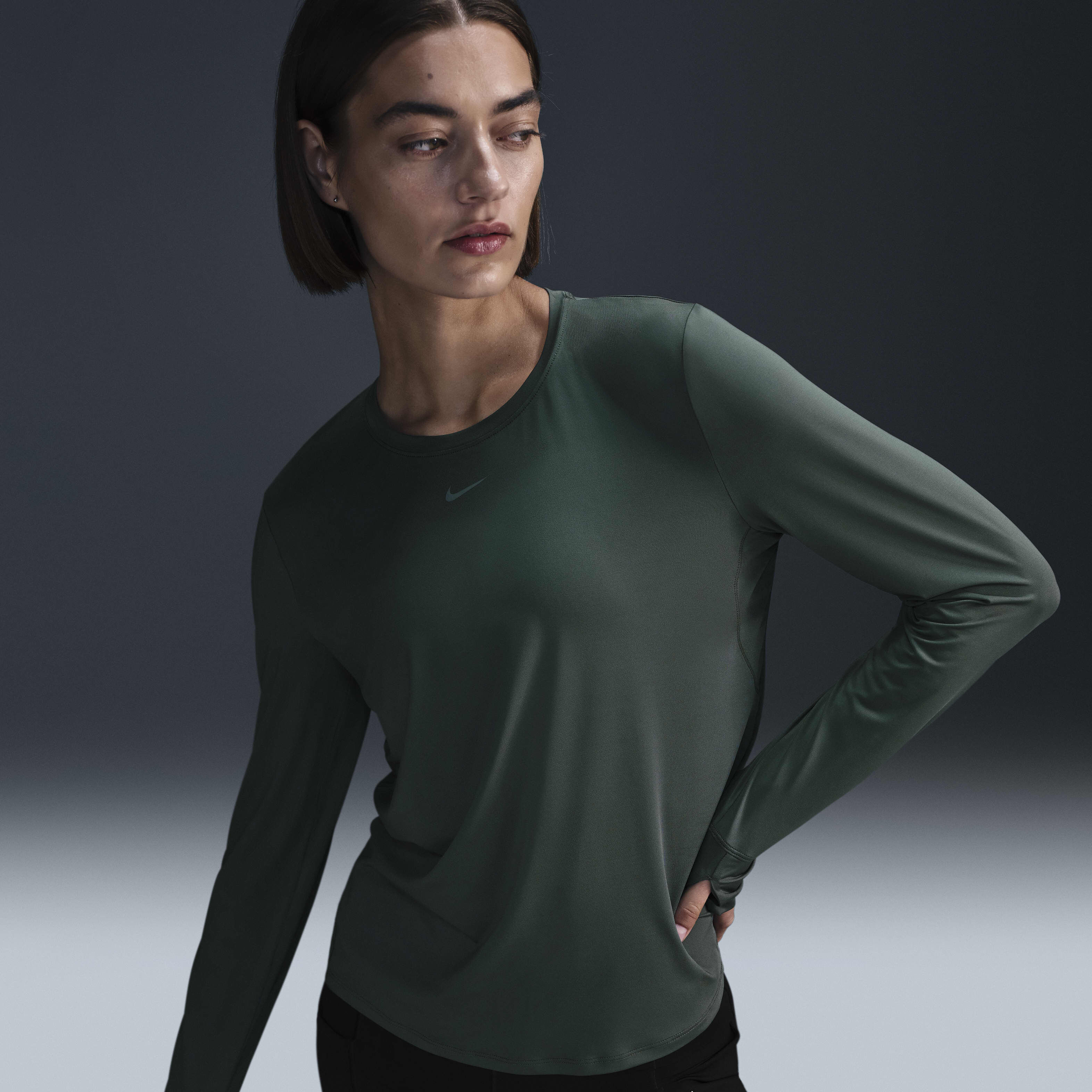 nike green long sleeve shirt