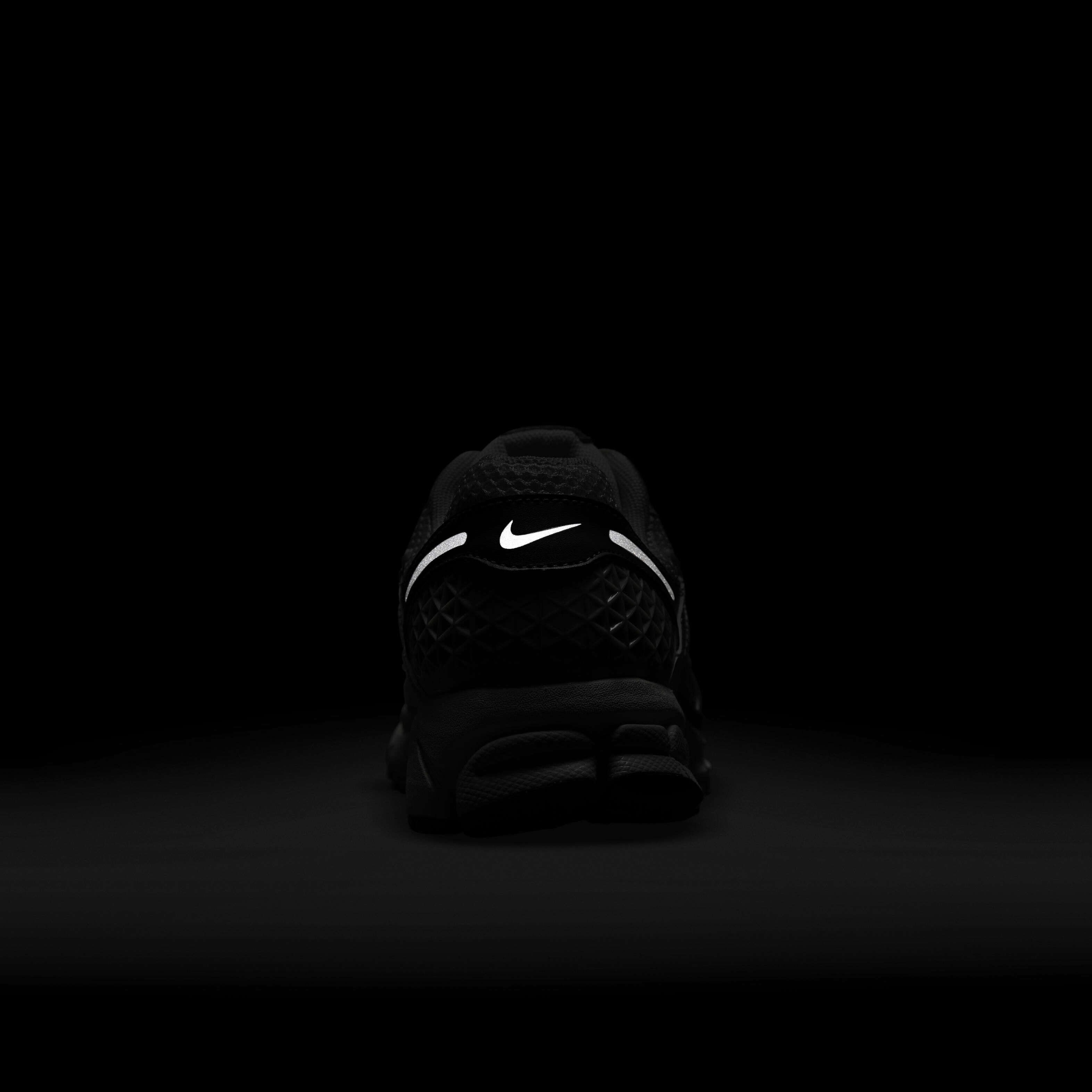 Nike Zoom Vomero 5 image number 9