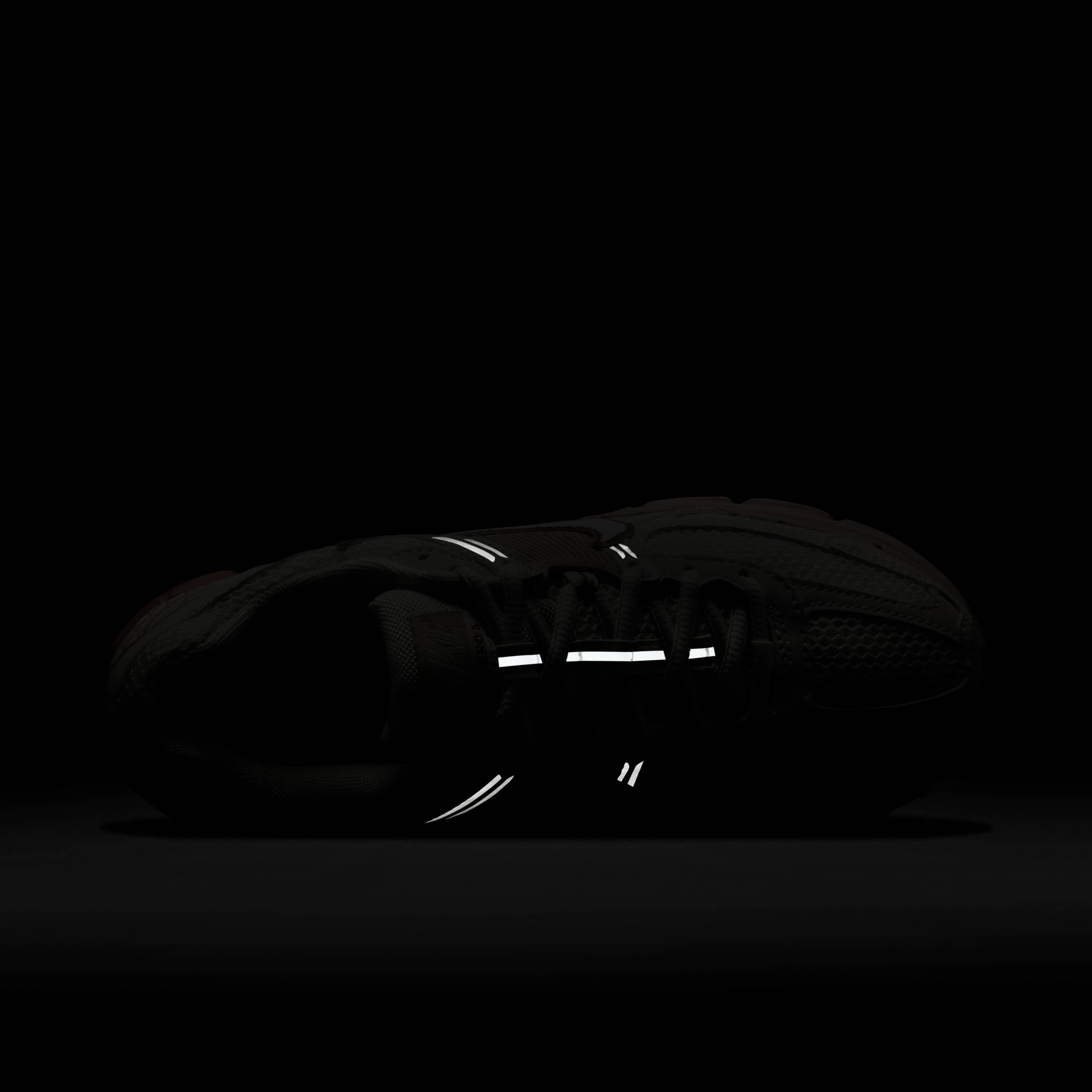 Nike Zoom Vomero 5 image number 8