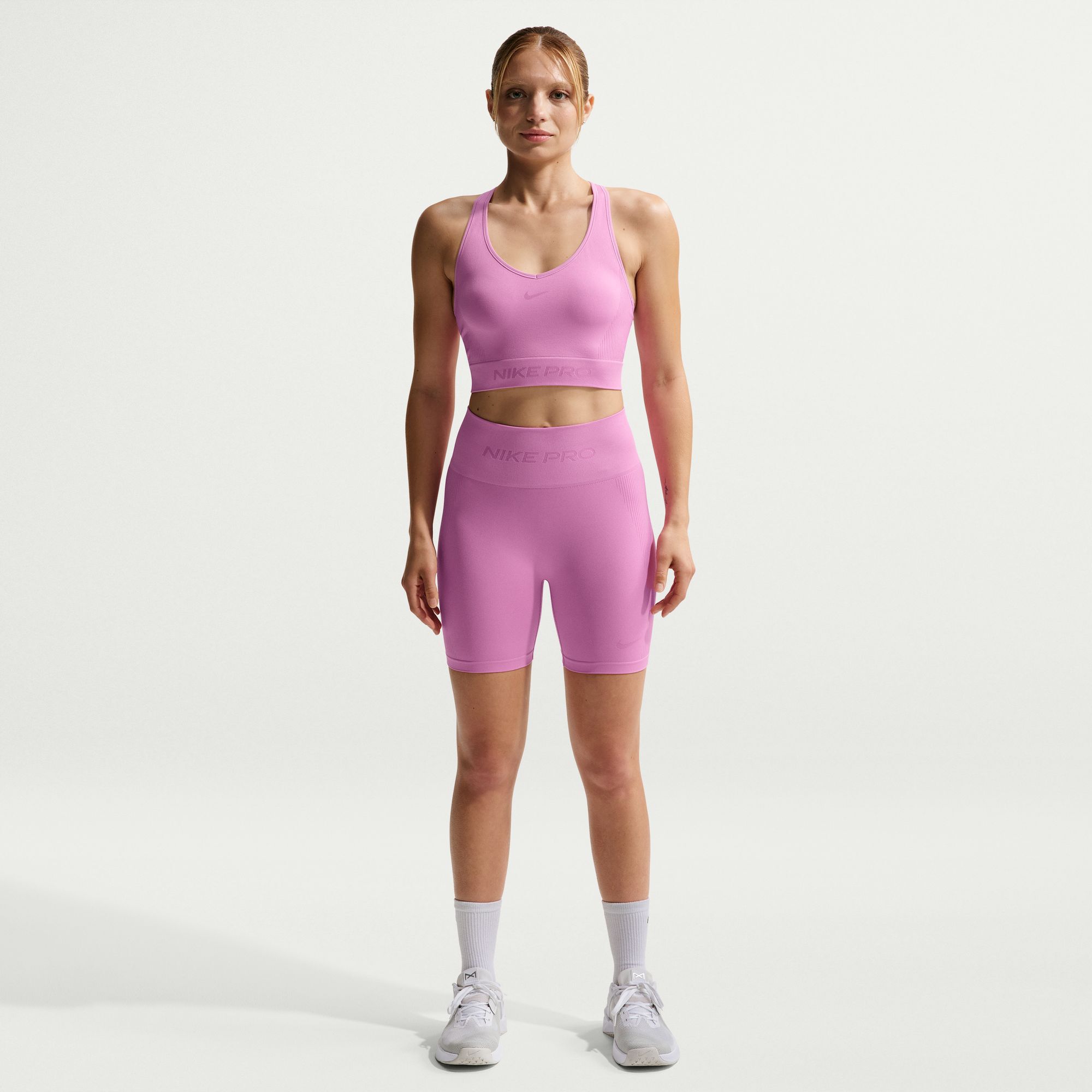 Nike Pro Seamless image number 0