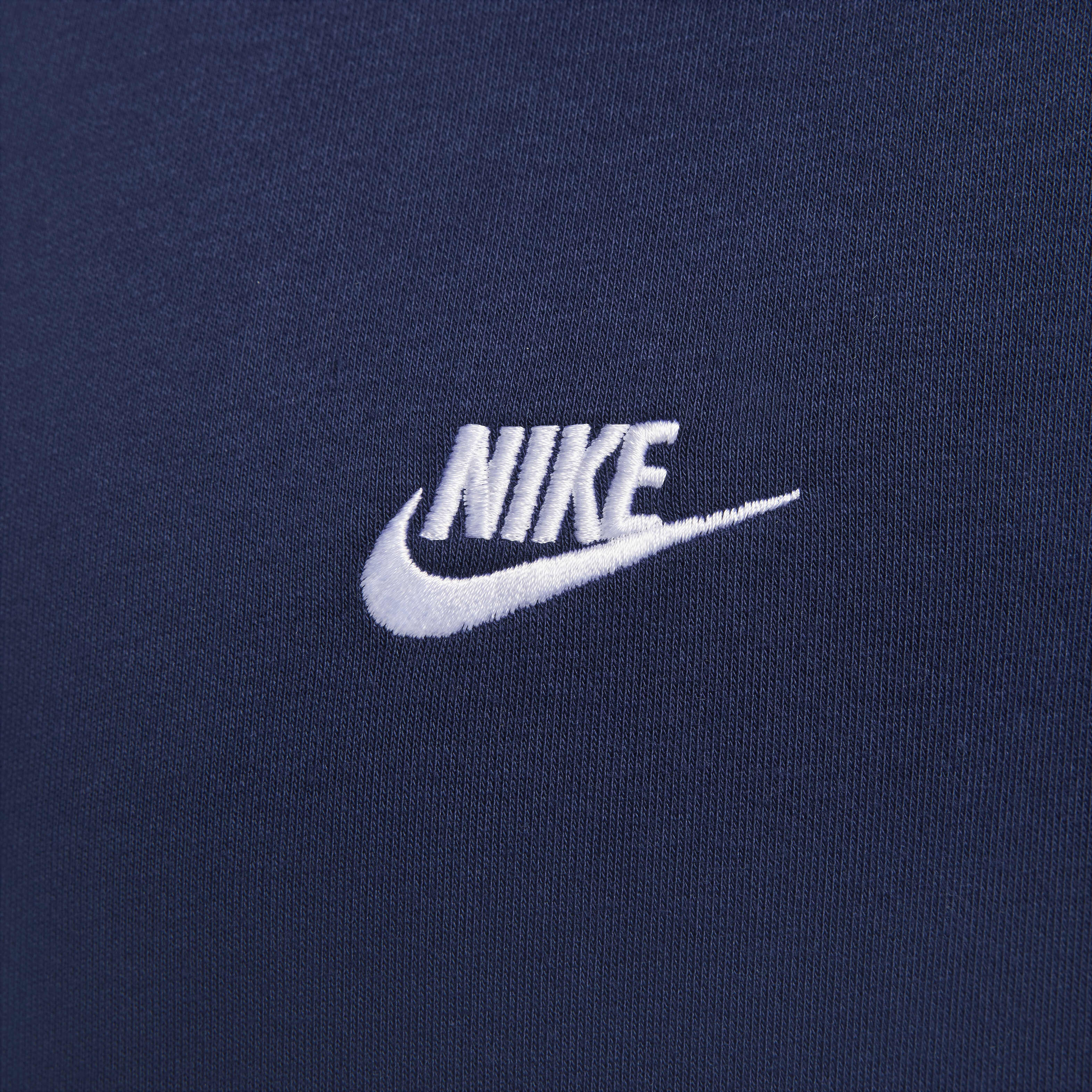 Nike Sportswear Club image number 3