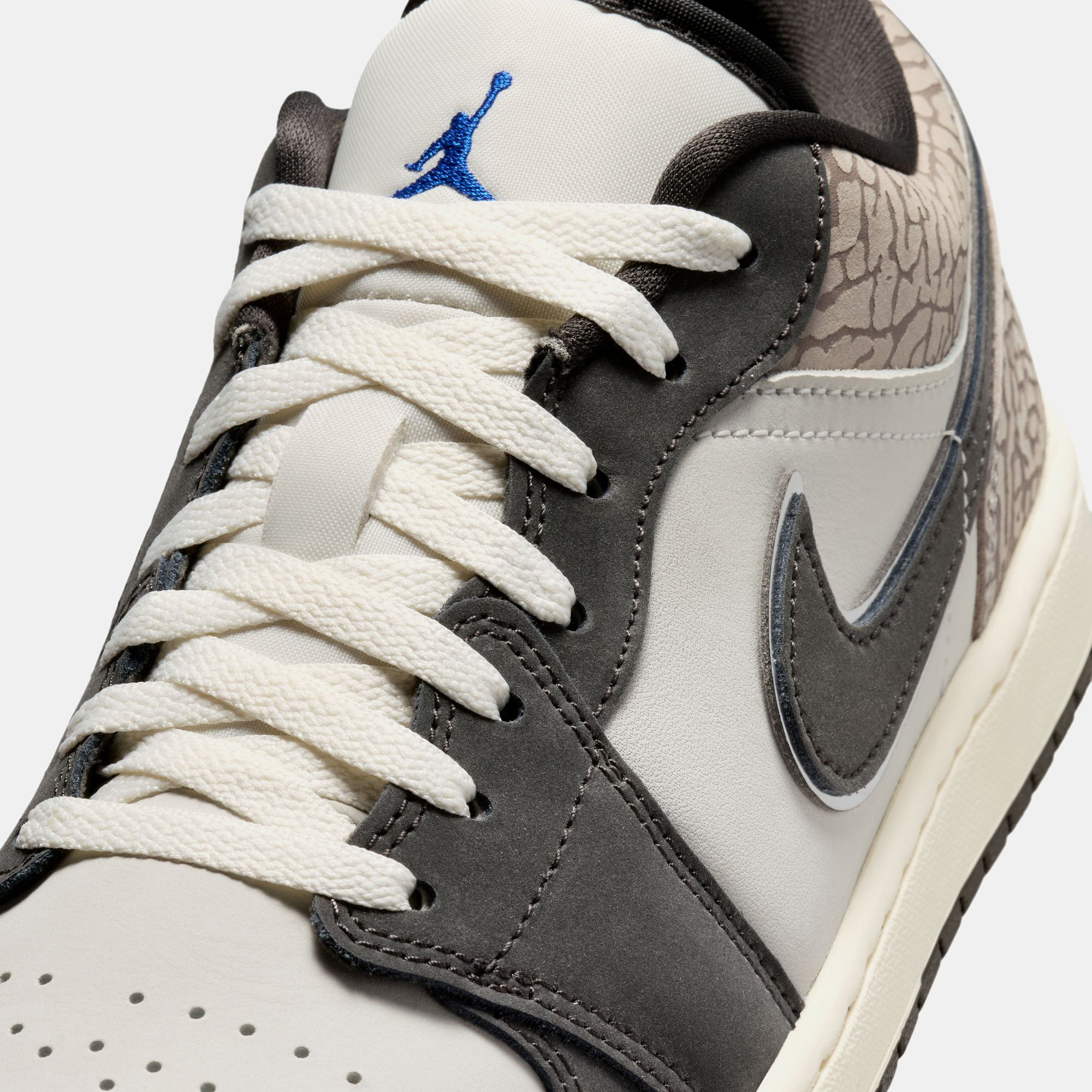 Air Jordan 1 Low SE image number 8
