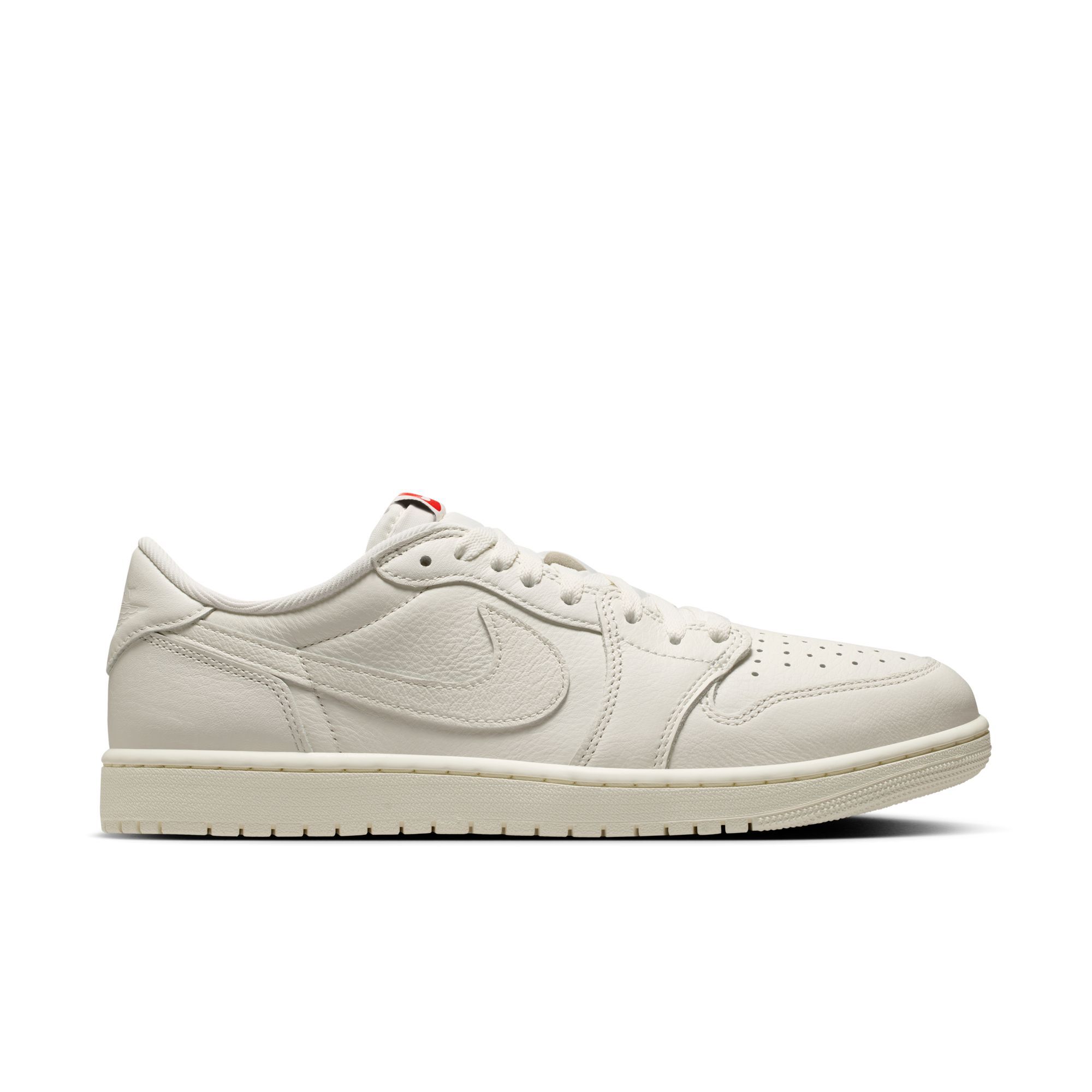 Air Jordan 1 Retro Low image number 6