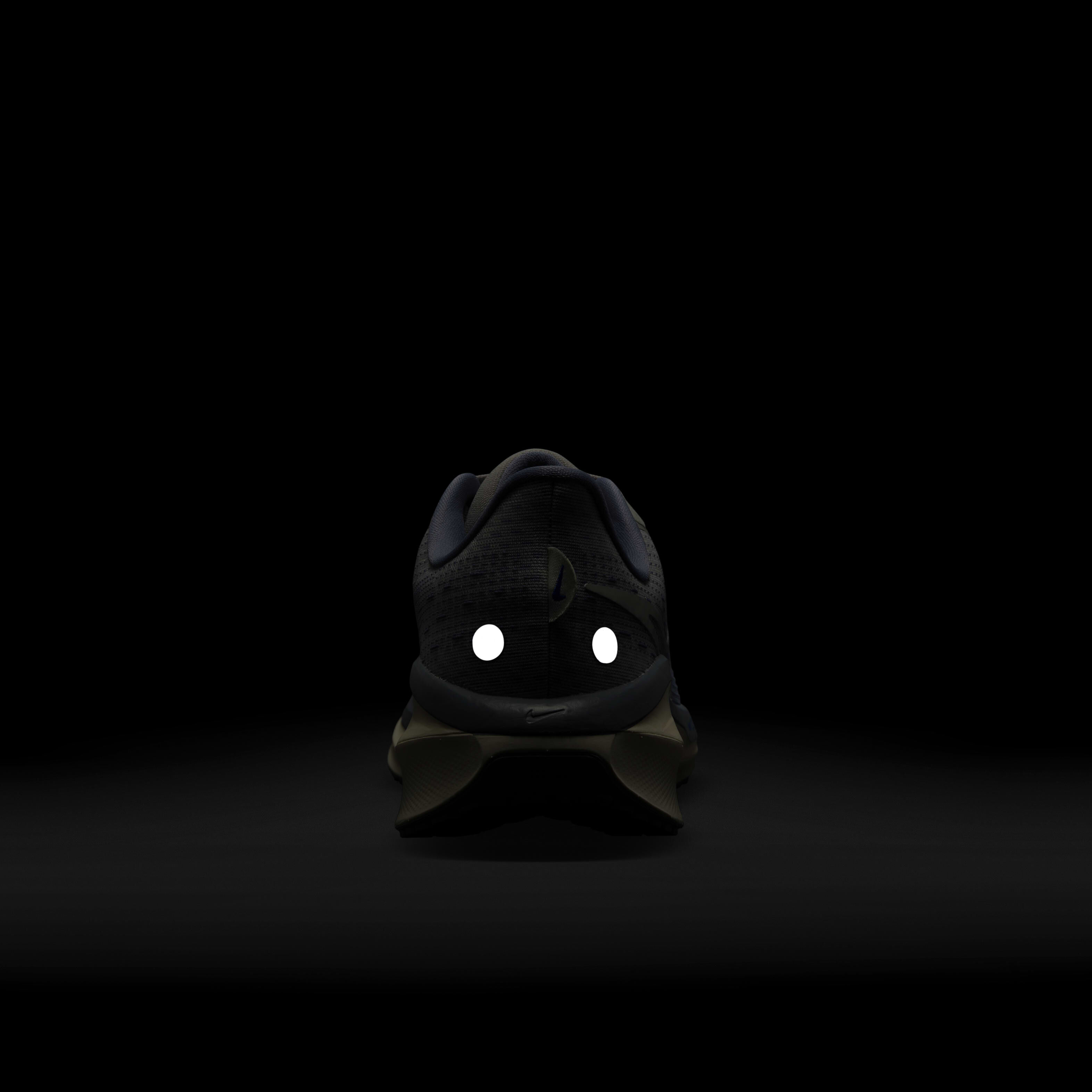 نايكي فوميرو 17 image number 9