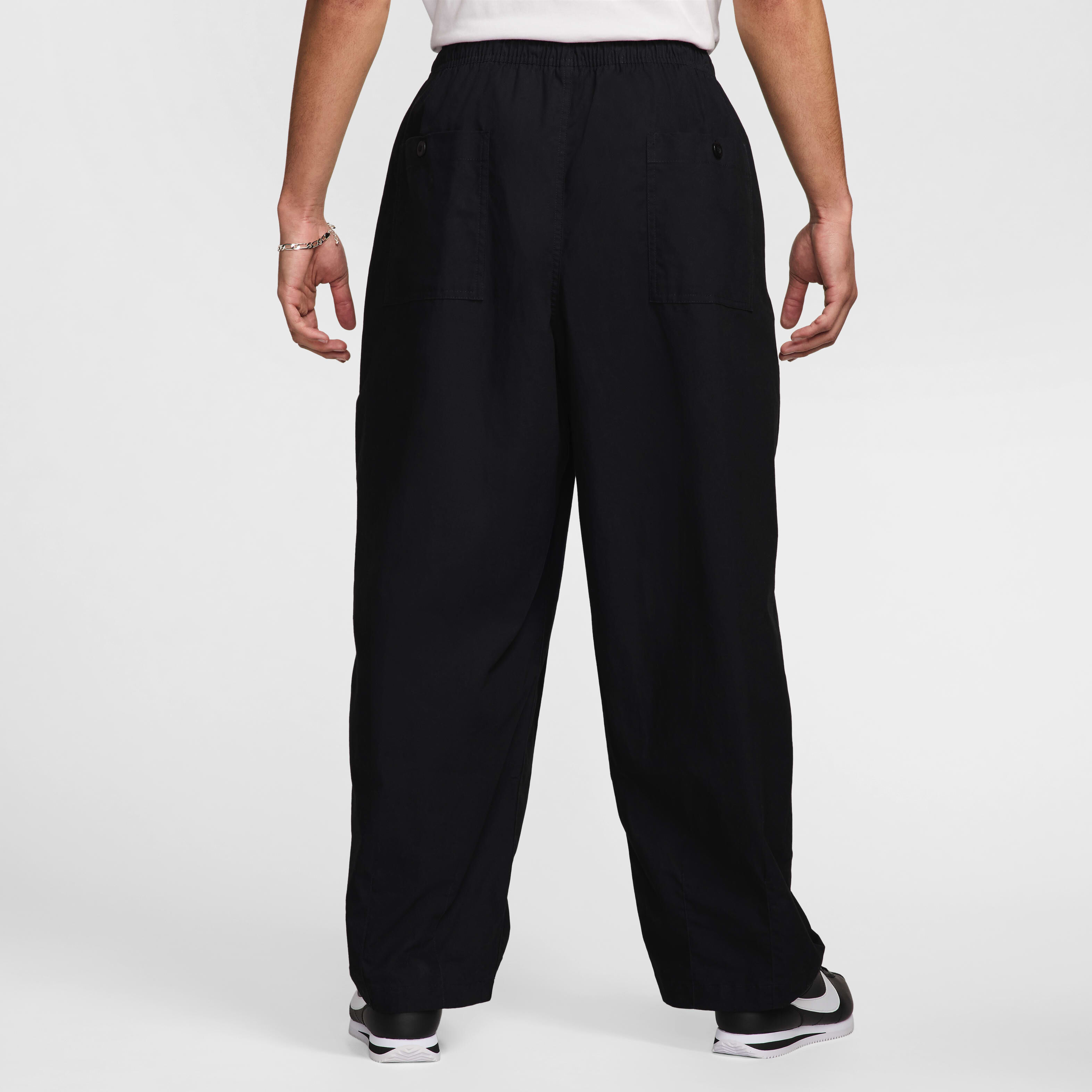 ★★Nike★★ Club Balloon Pants M Black HJ1974010 HJ1974-010 Nike Men's Club Balloon Pants Black M | Rebel Sport