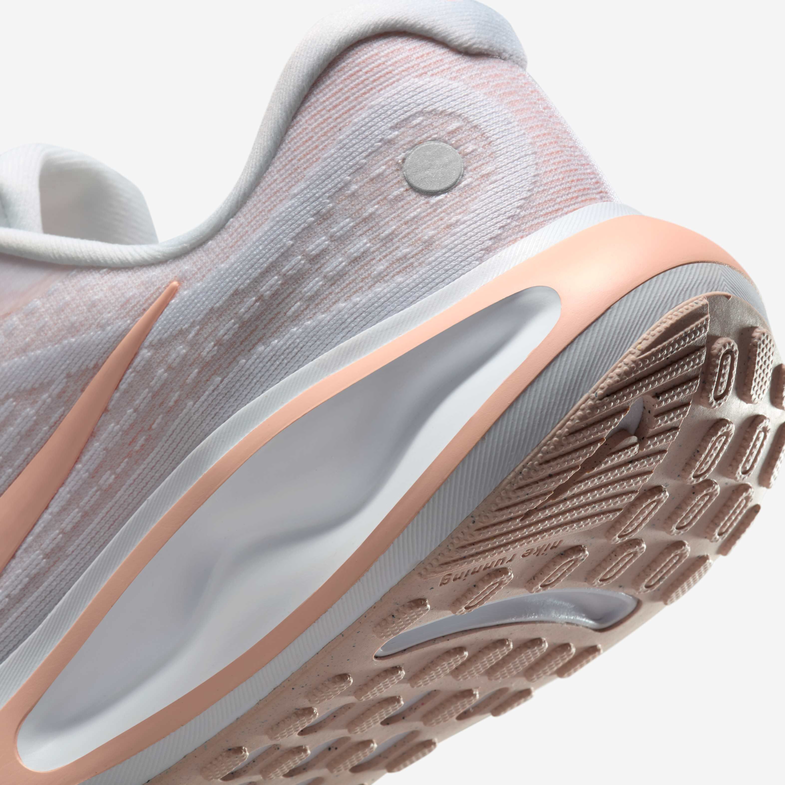 نايكي جيرني رن image number 7