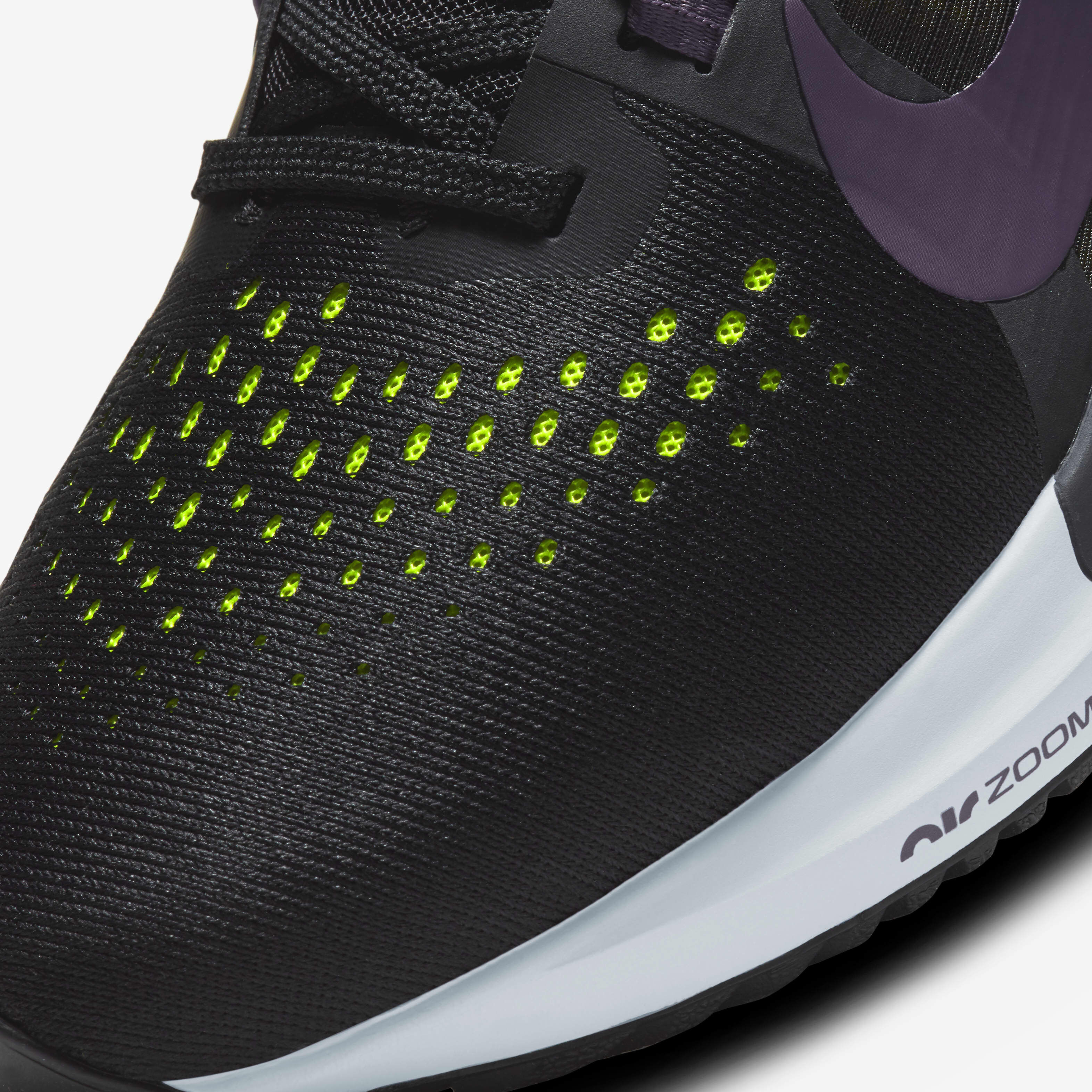 Buy Nike Air Zoom Vomero 15 Women s Road Running Shoes Nike Kuwait Official