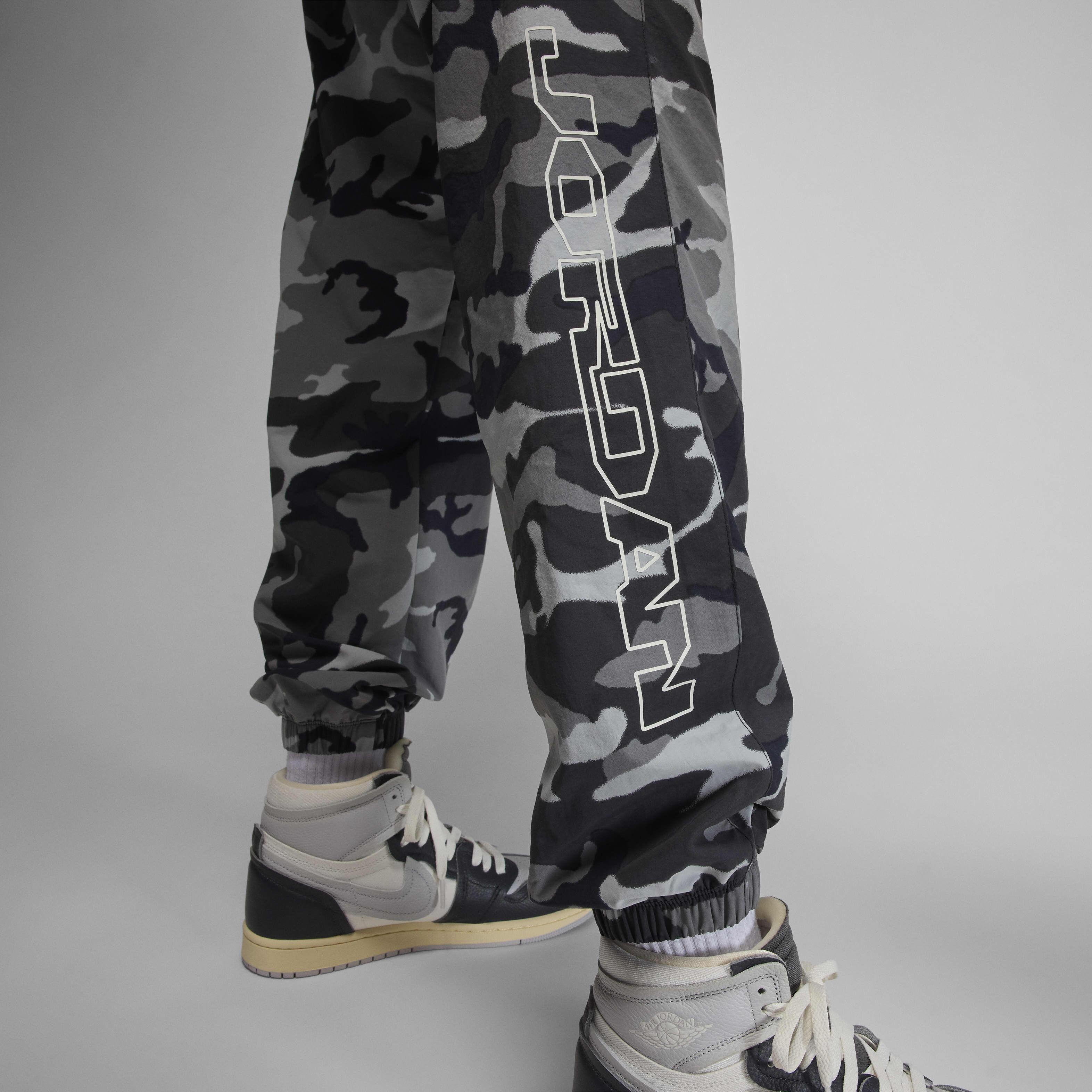 Mens grey camo trousers sale