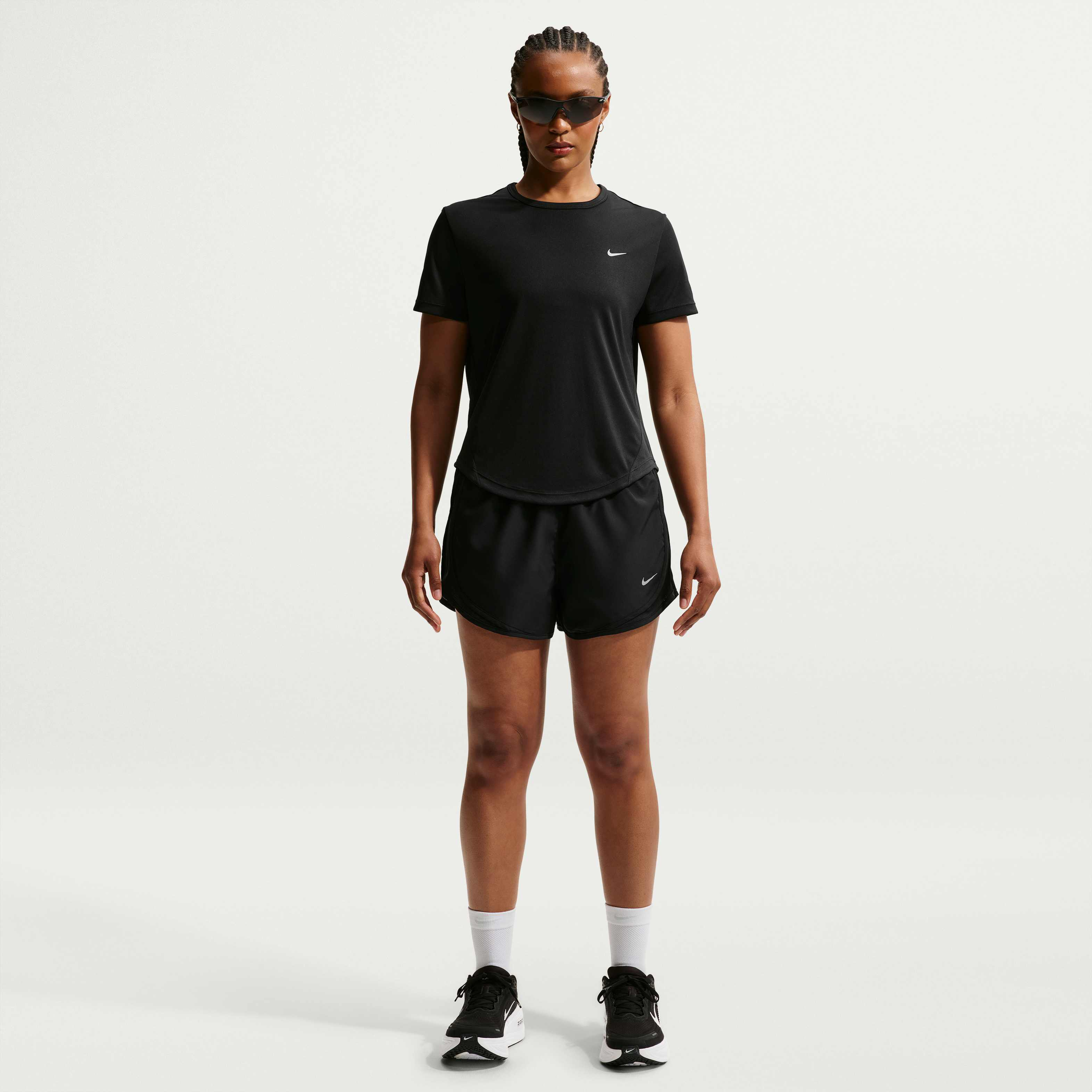 Nike Tempo image number 3