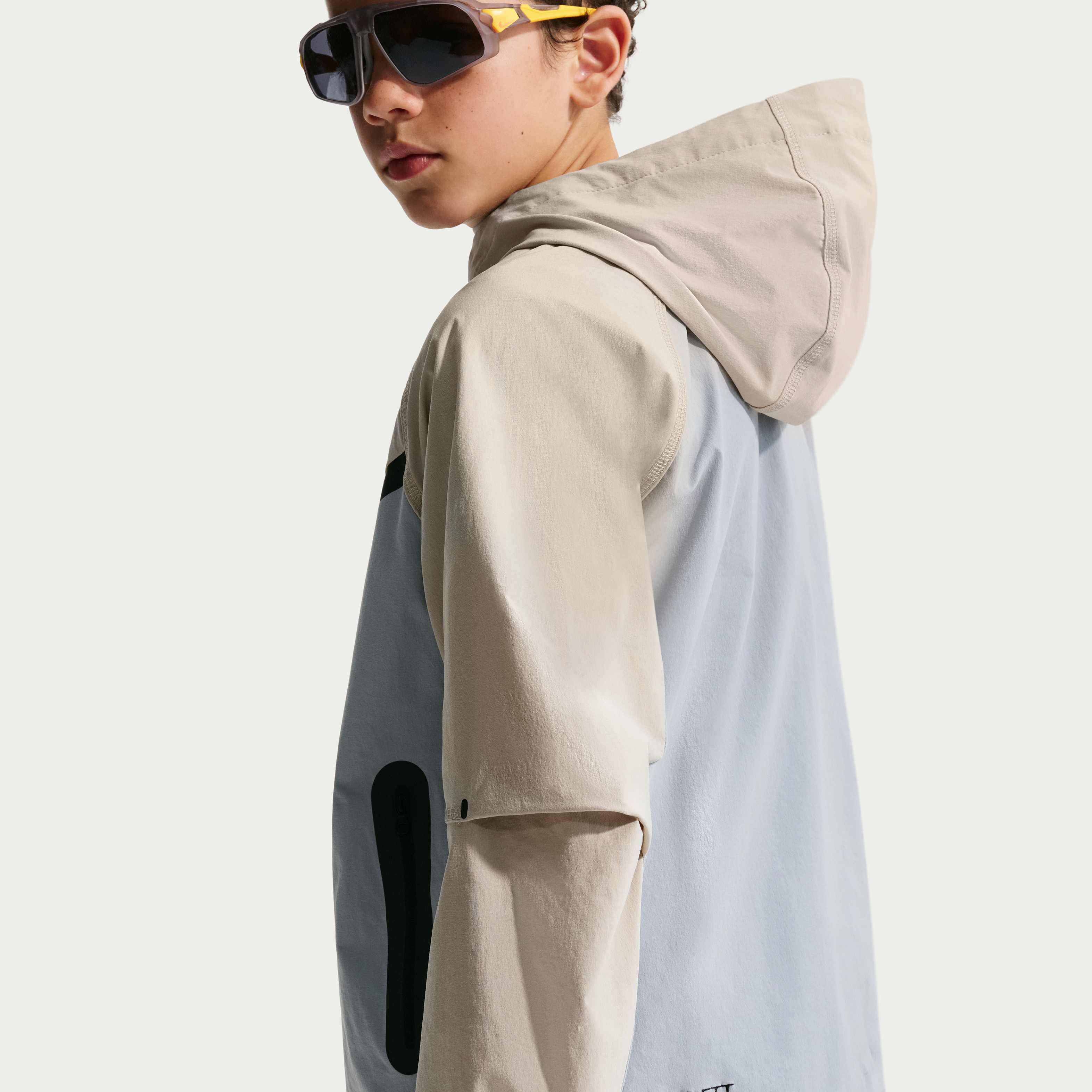 Nike Tech image number 1