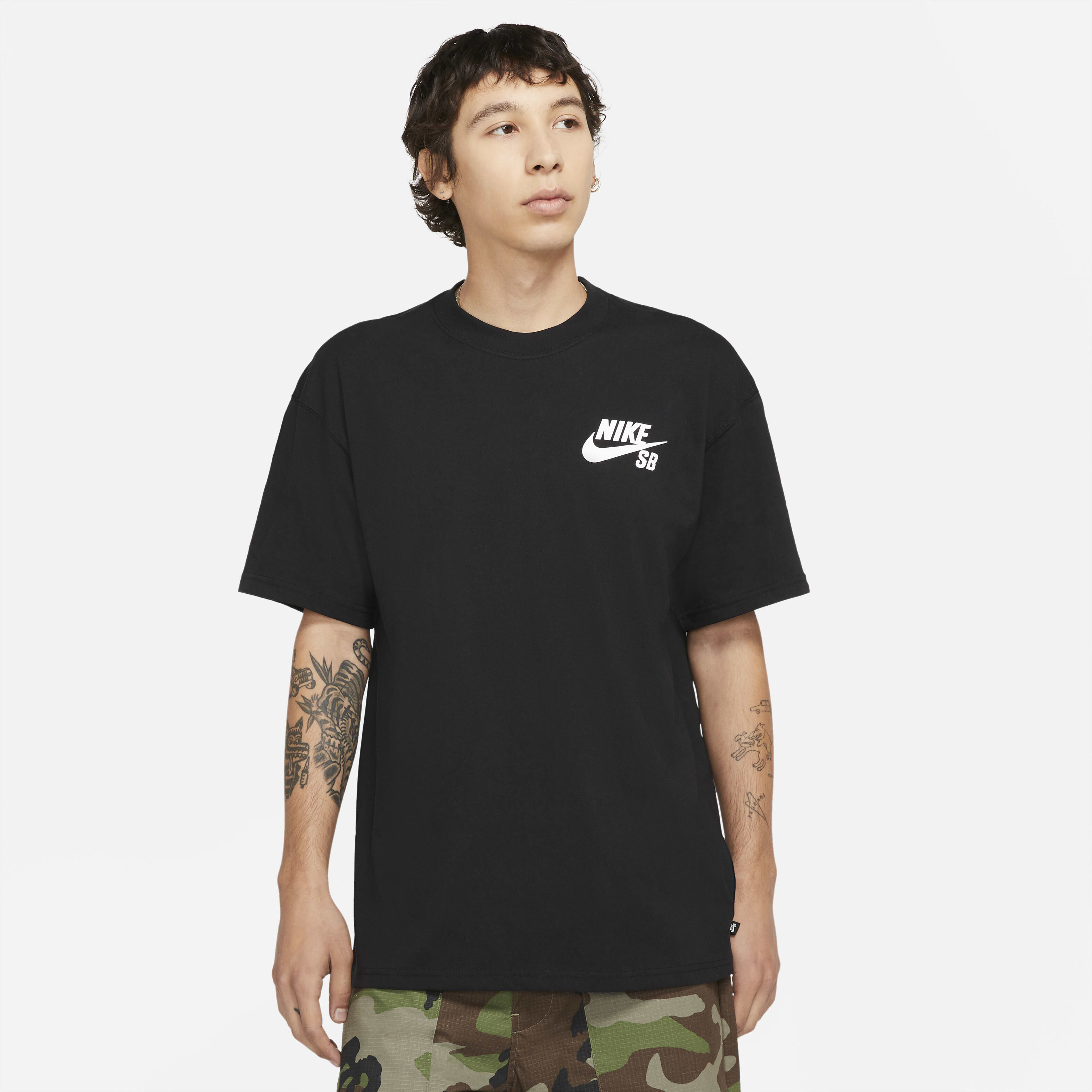 Discount nike shirts 2025