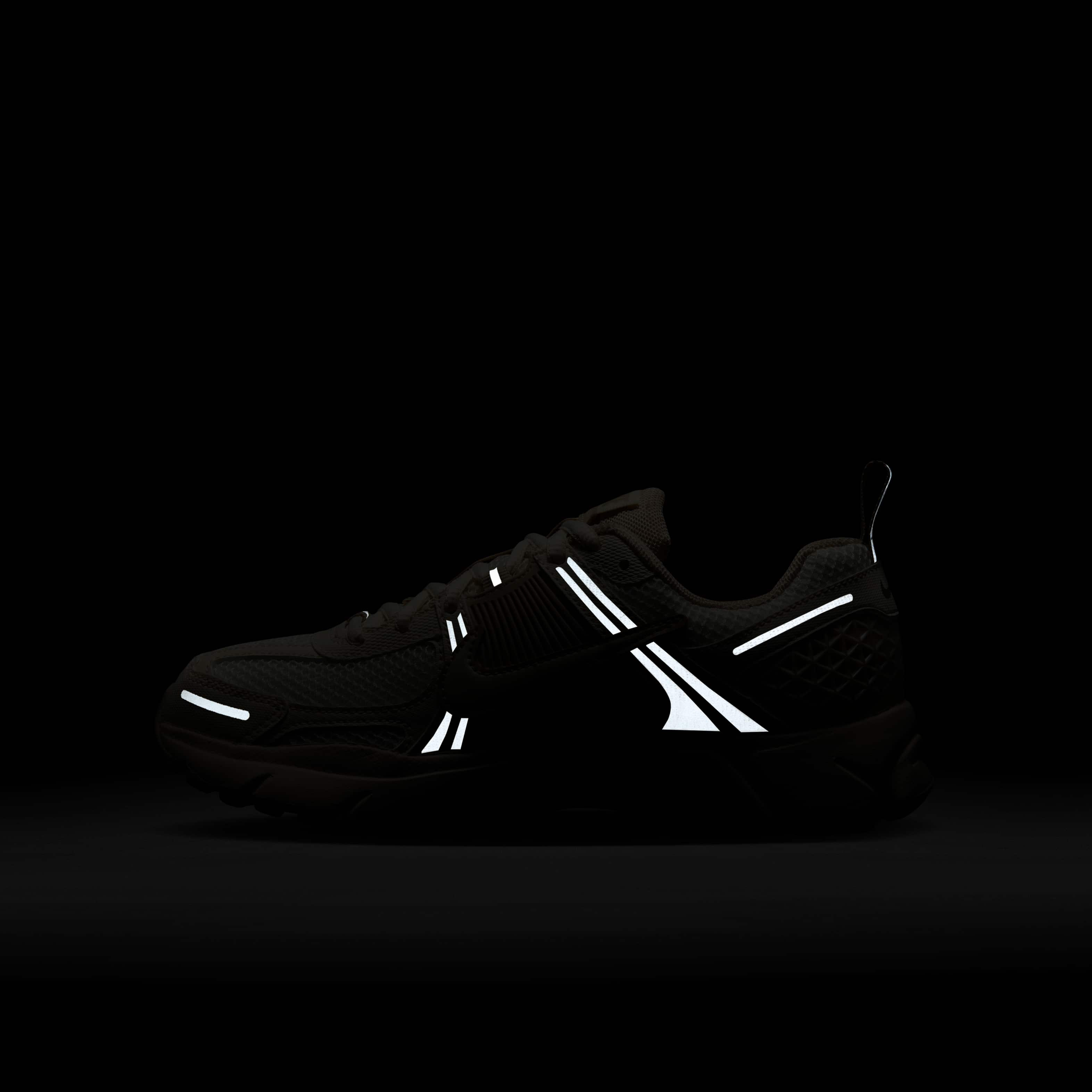 Nike Vomero 5 image number 11