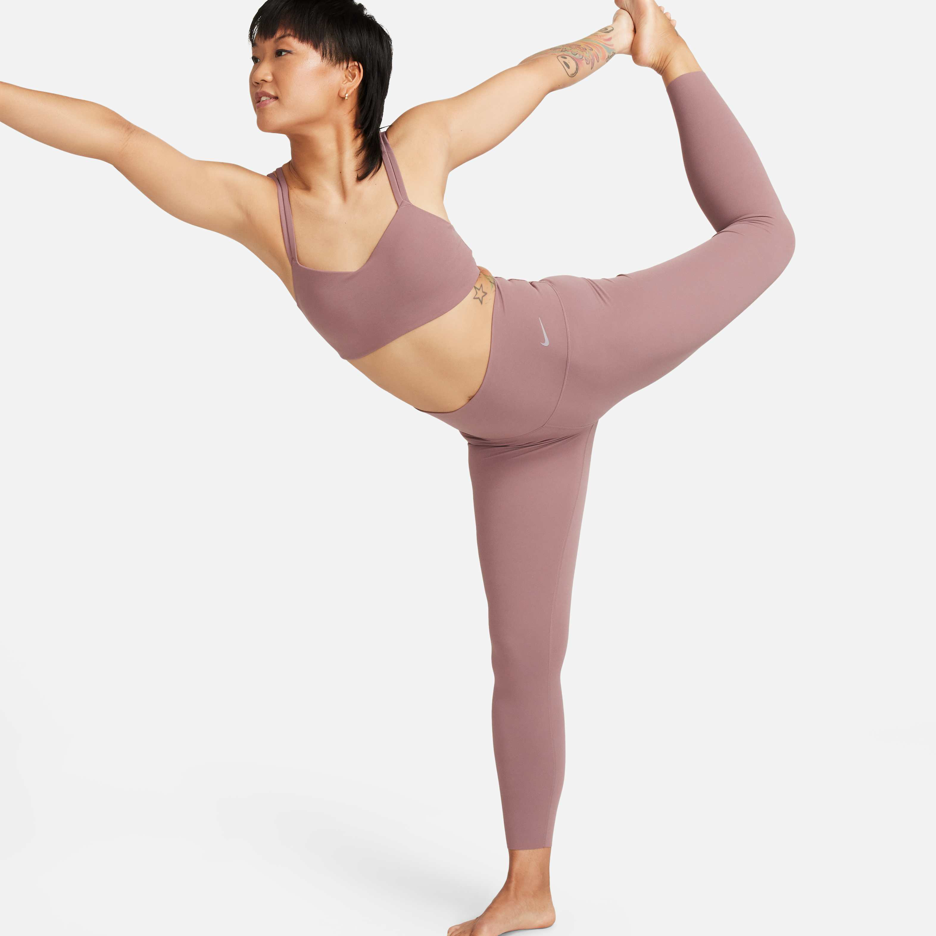 Nike Zenvy image number 0