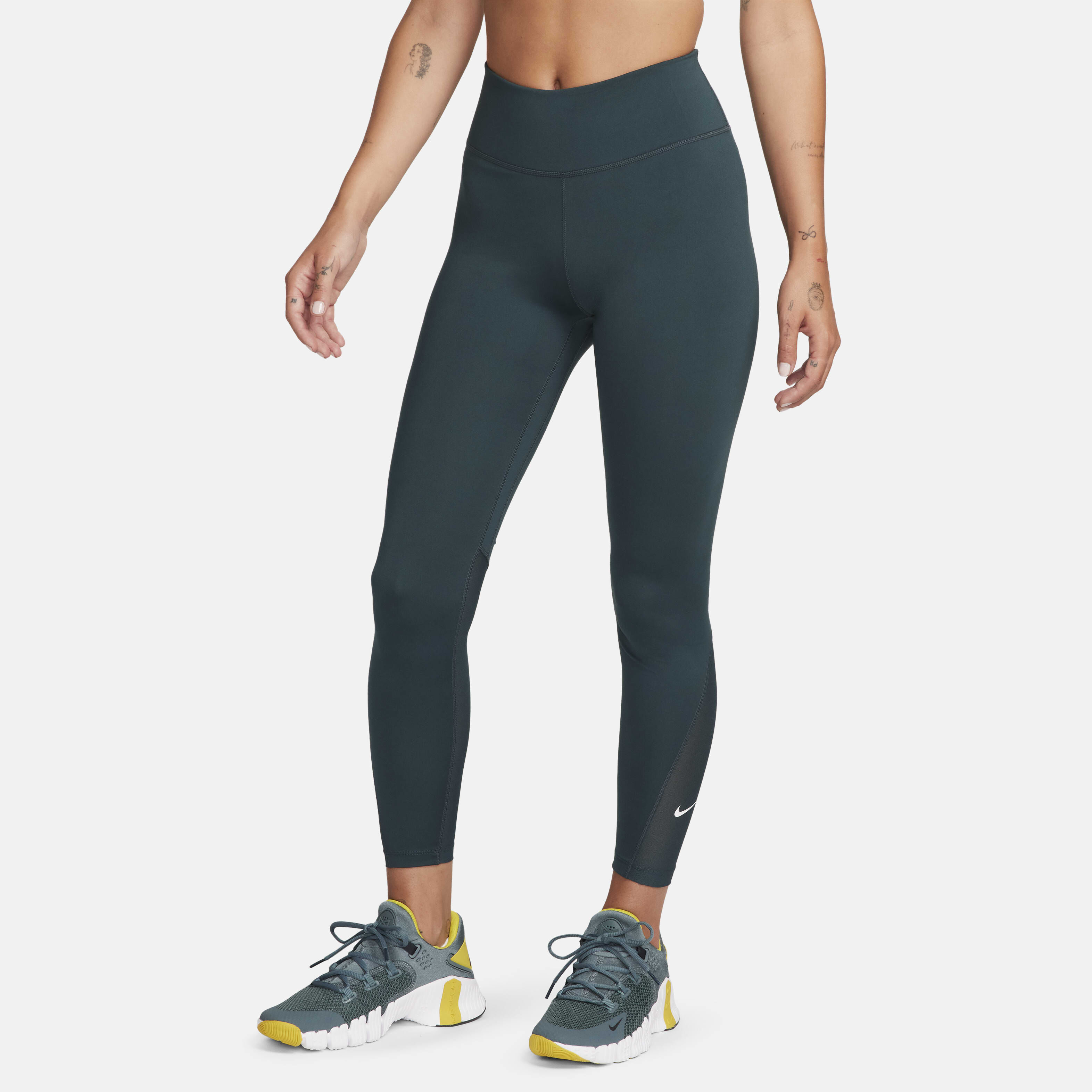 Nike One image number 0