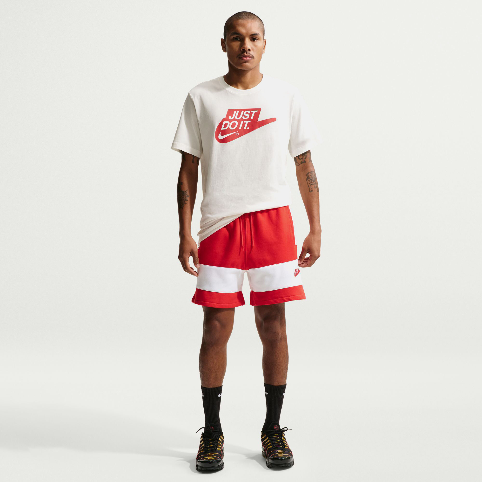 Nike Sportswear image number 0
