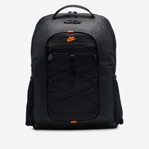 نايكي هايوارد سكاوتر