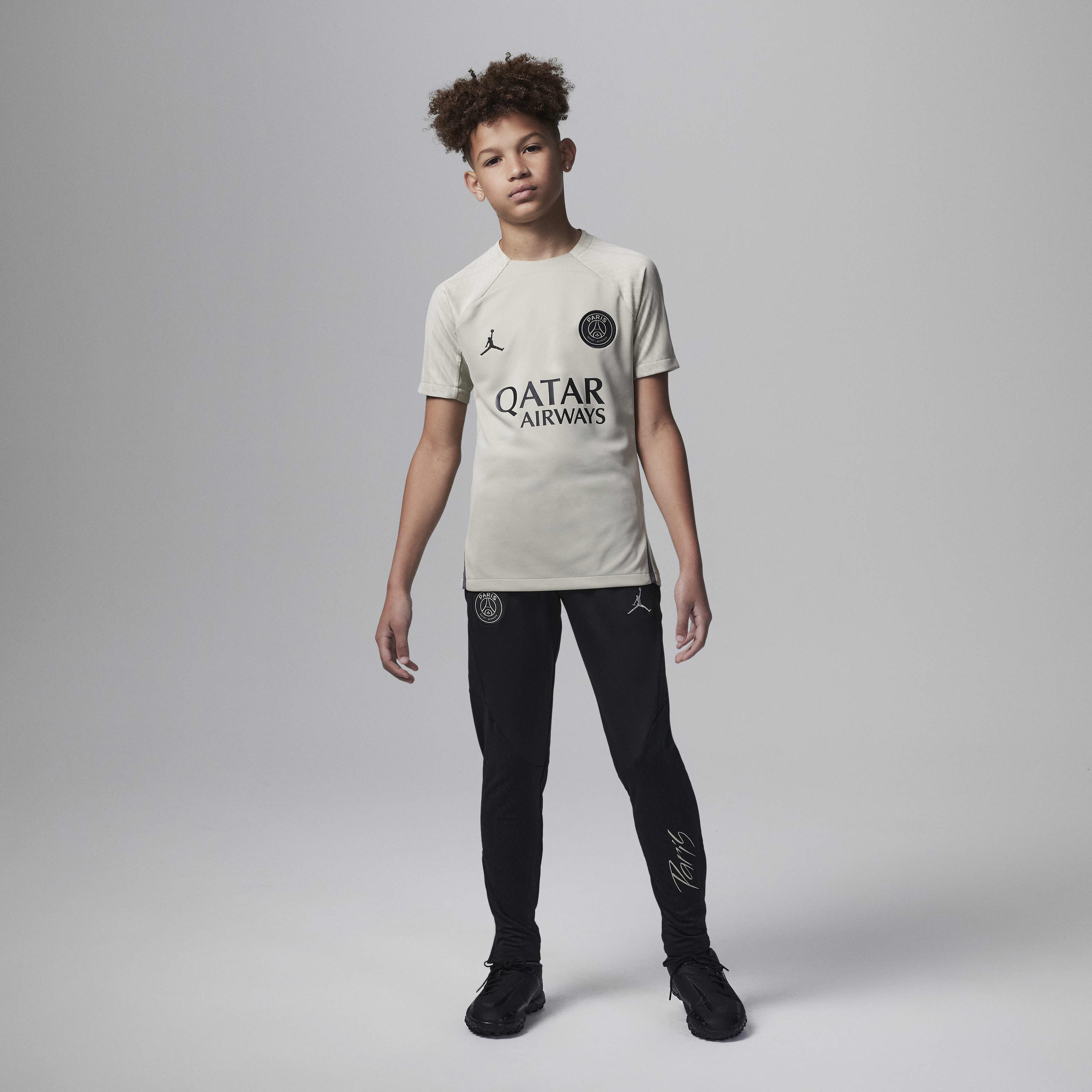 باريس سان جيرمان سترايك البديل image number 4