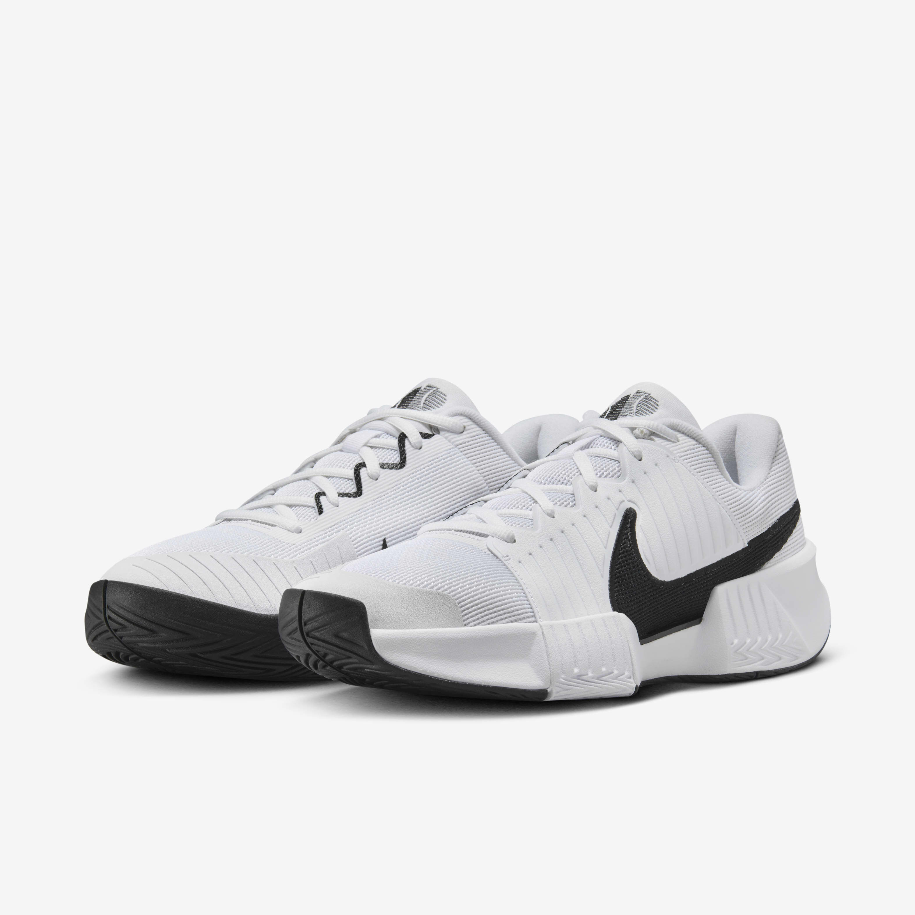 Buy Nike GP Challenge Pro Men s Hard Court Tennis Shoes Nike Kuwait Official