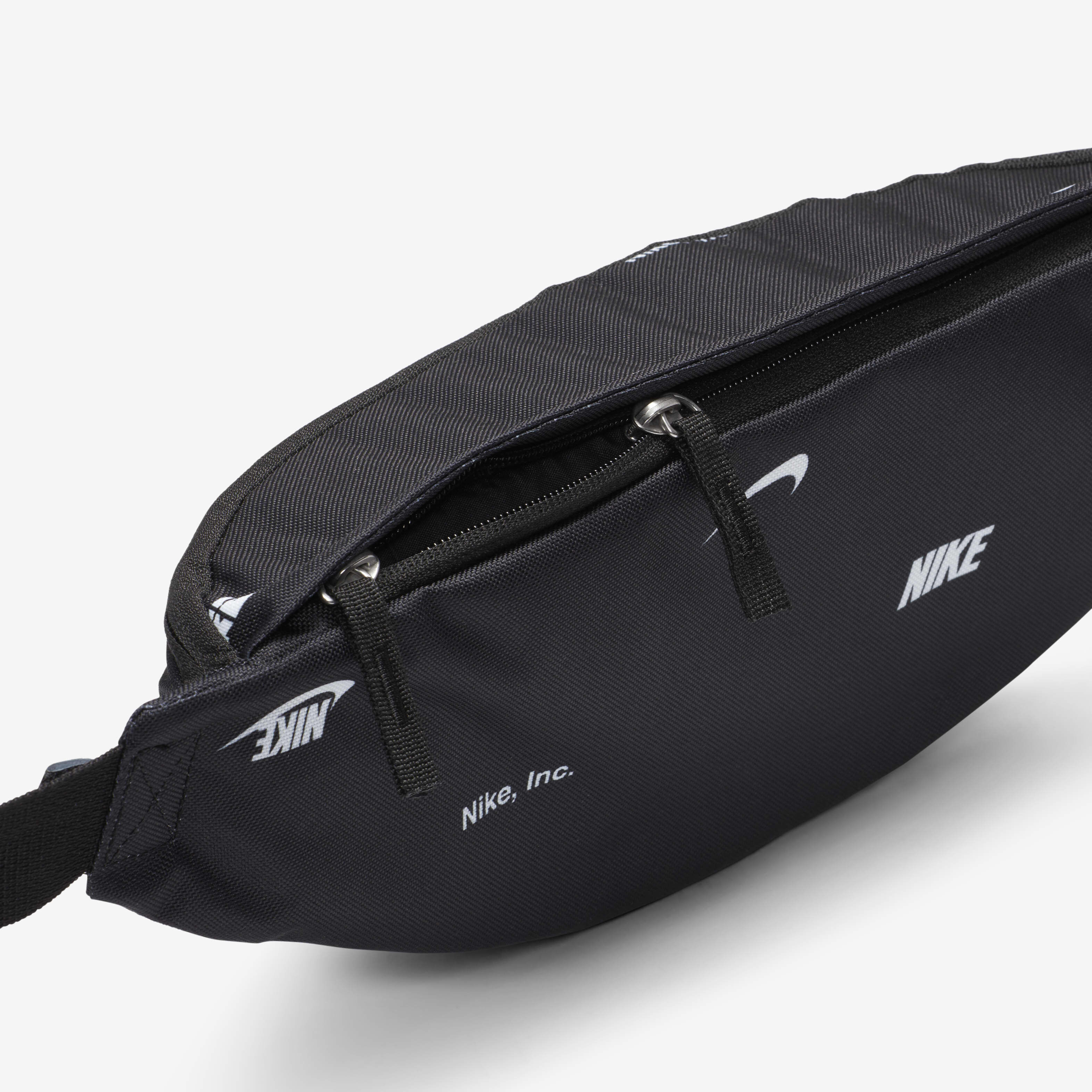 Nike Heritage image number 5