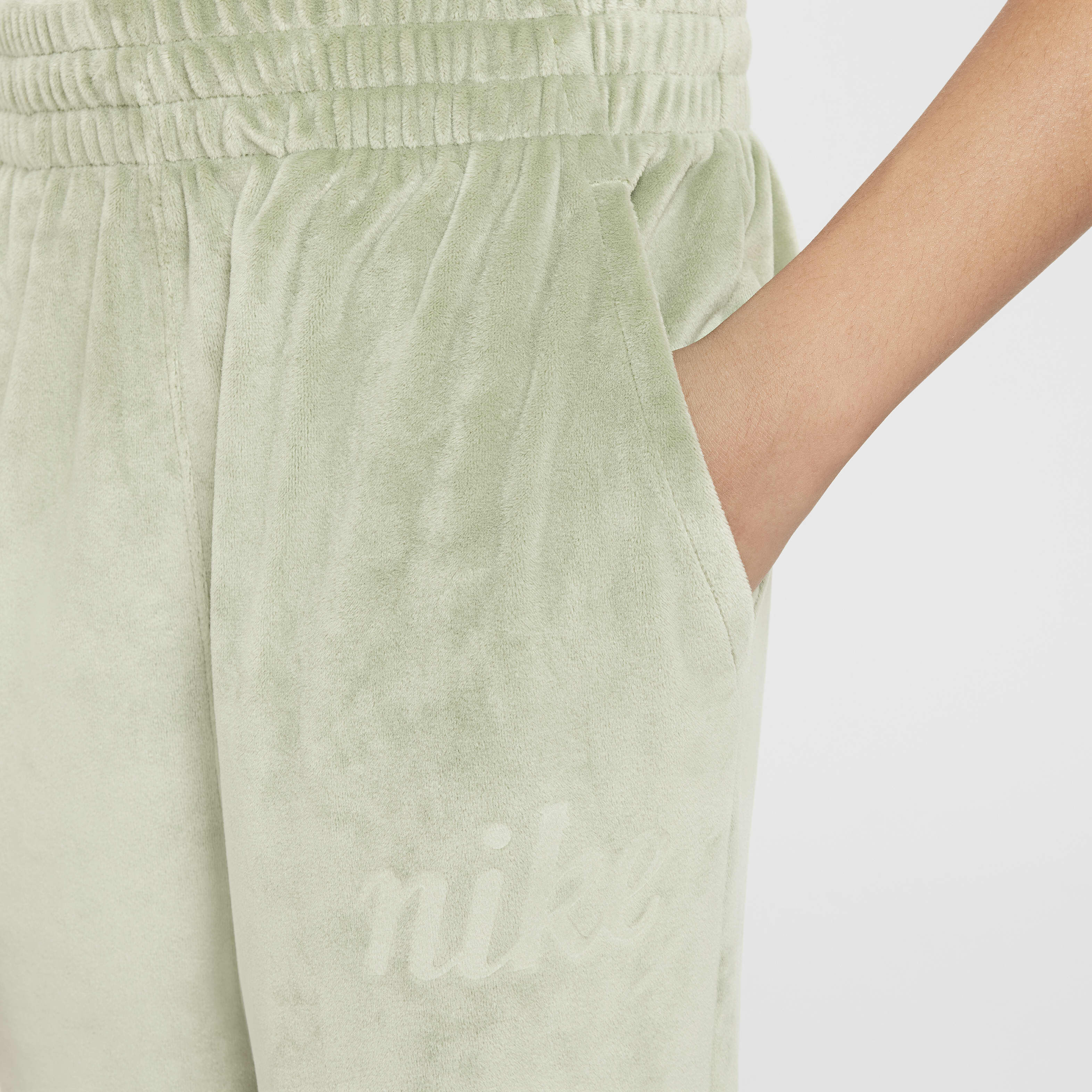 نايكي سبورتسوير image number 3