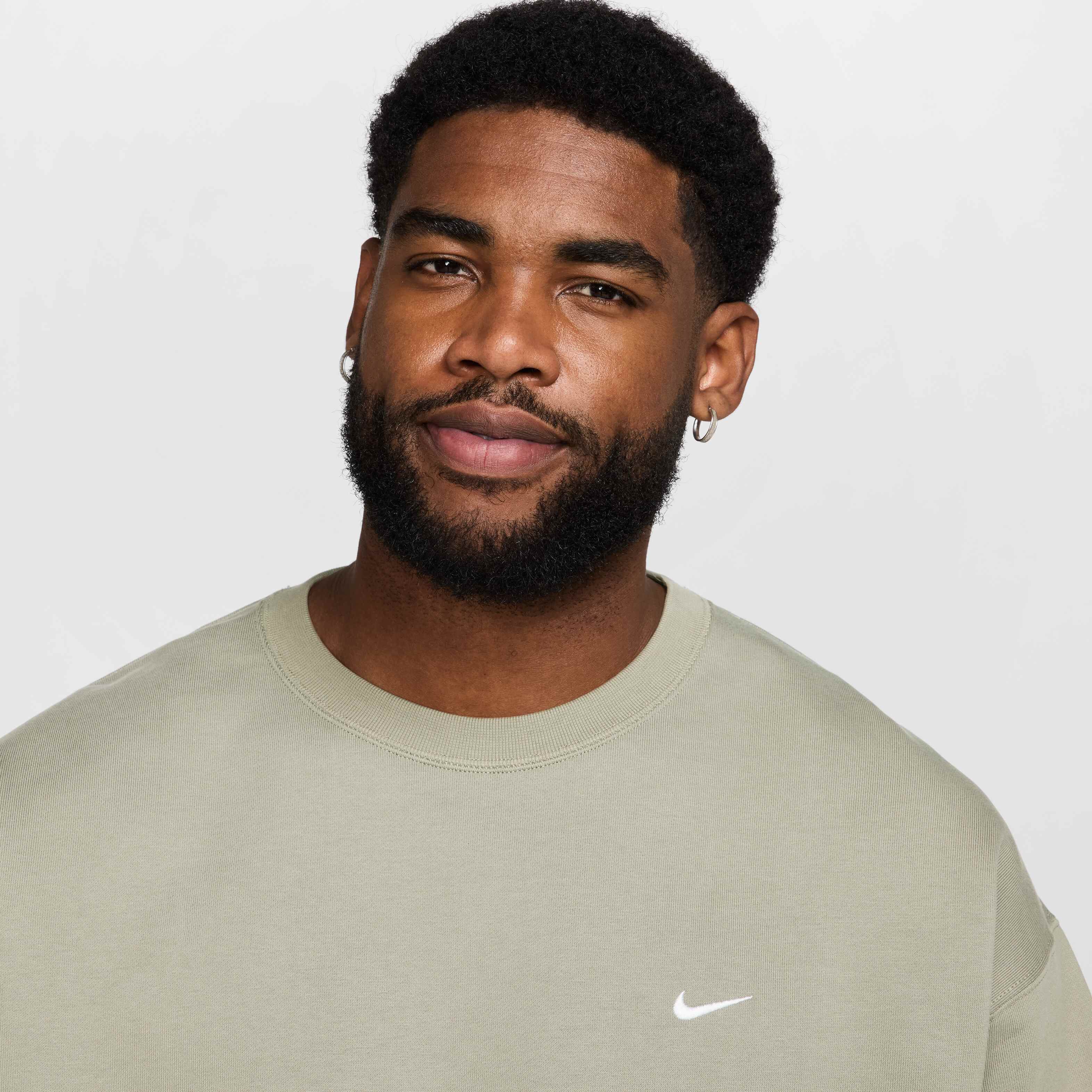 نايكي سولو سووش image number 7