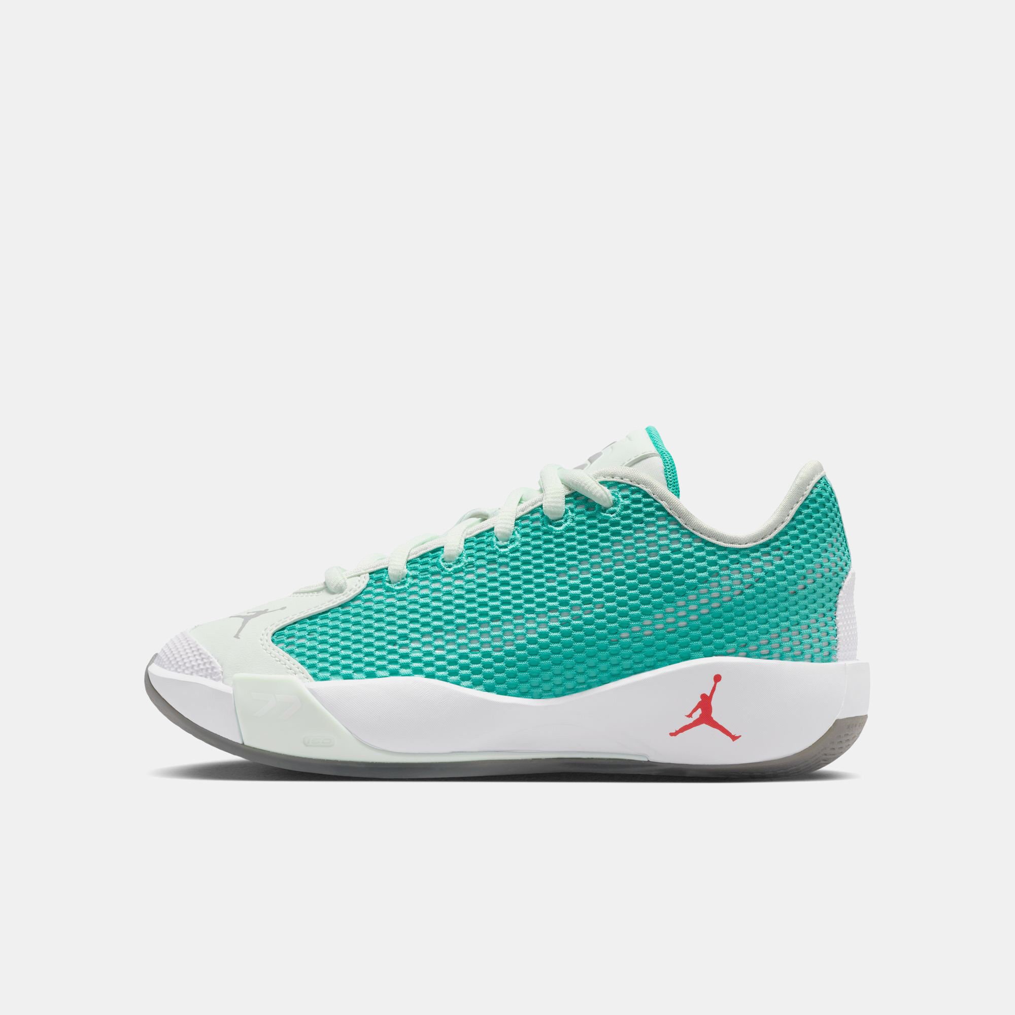 Luka 77 image number 0