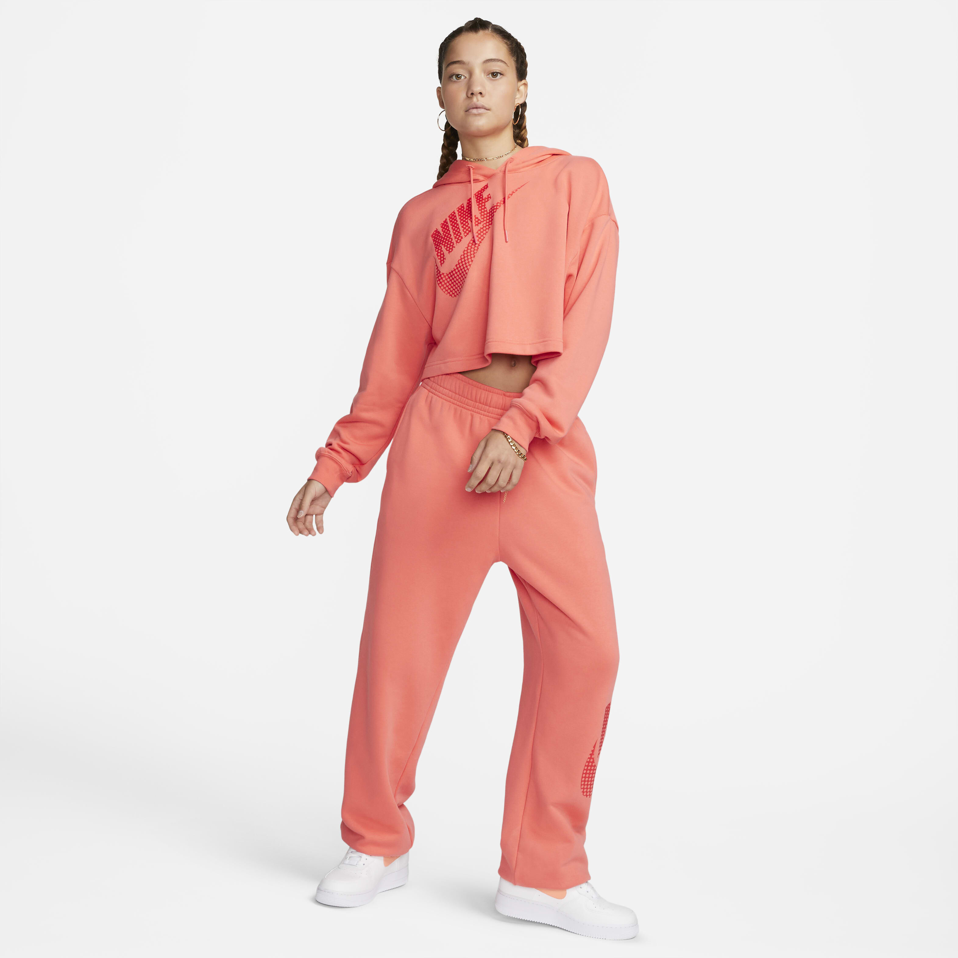 نايكي سبورتسوير image number 4