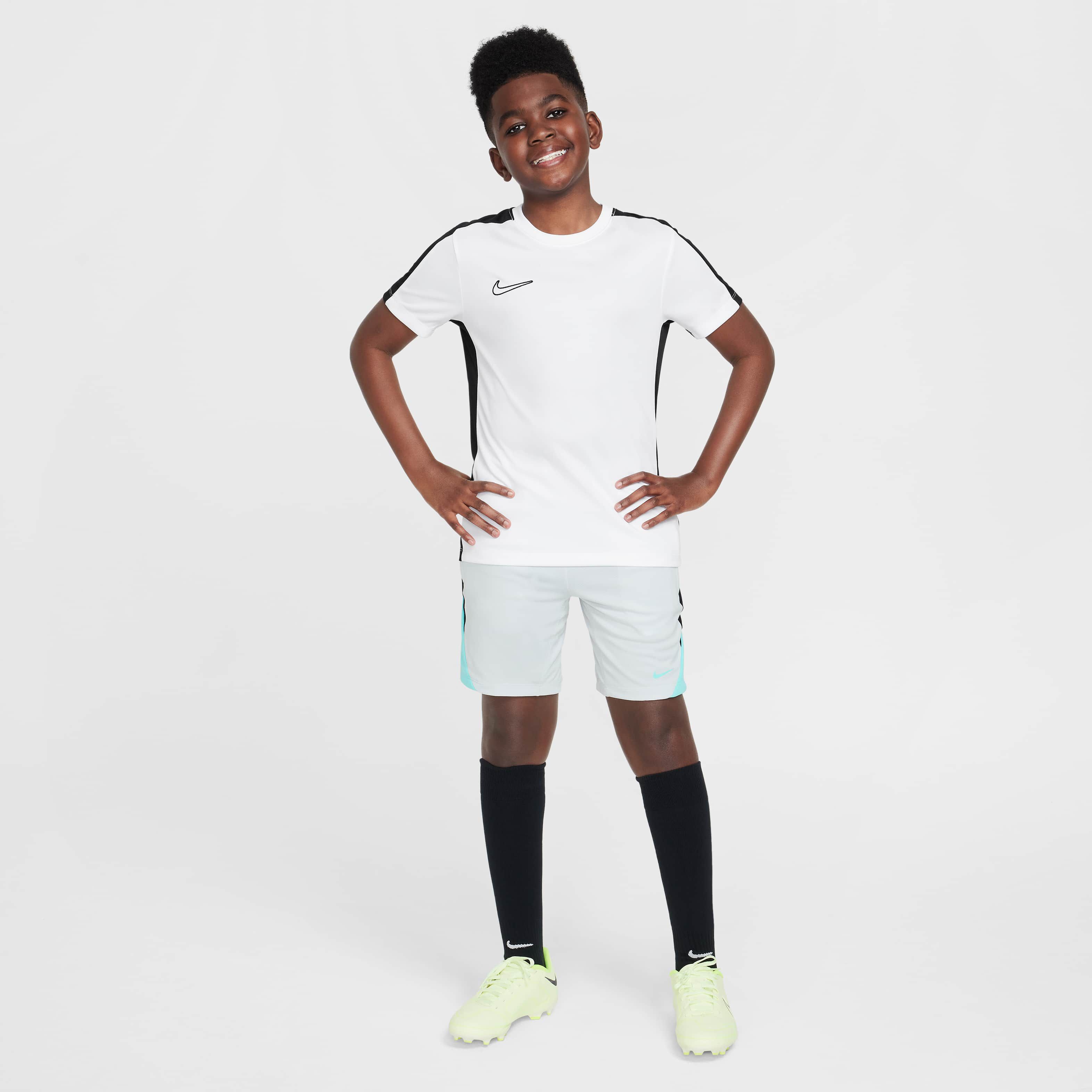 Nike Dri-FIT Strike image number 6