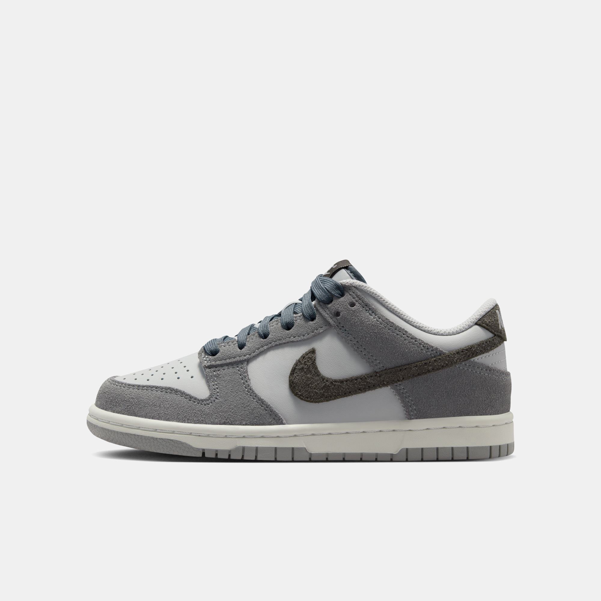 Nike Dunk Low SE image number 0