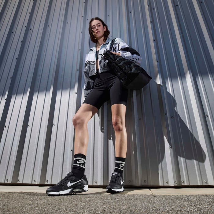 Fashion Nike Air Max 270 Black Outfit Style Women's Nike Air