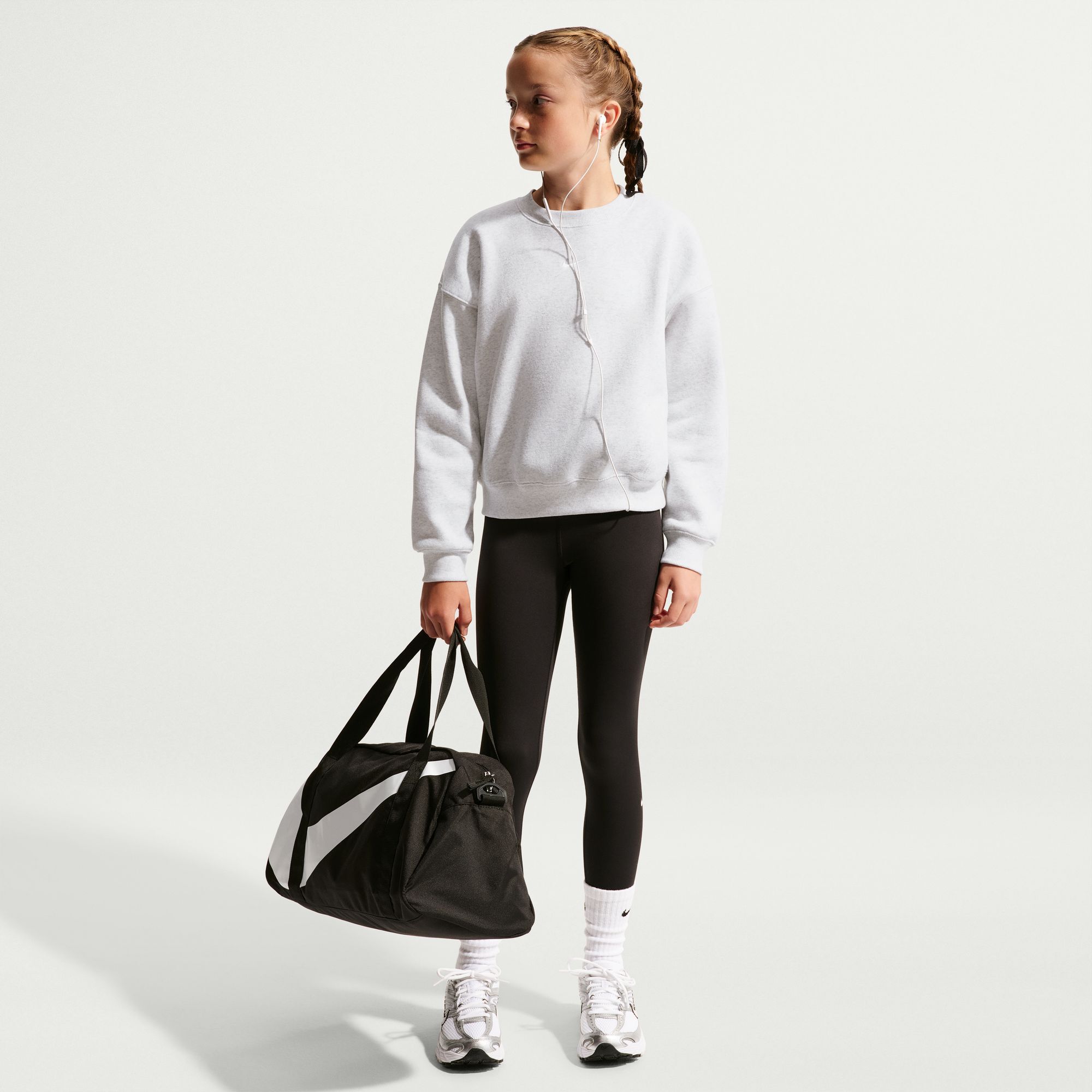 Nike Sportswear Studio image number 0