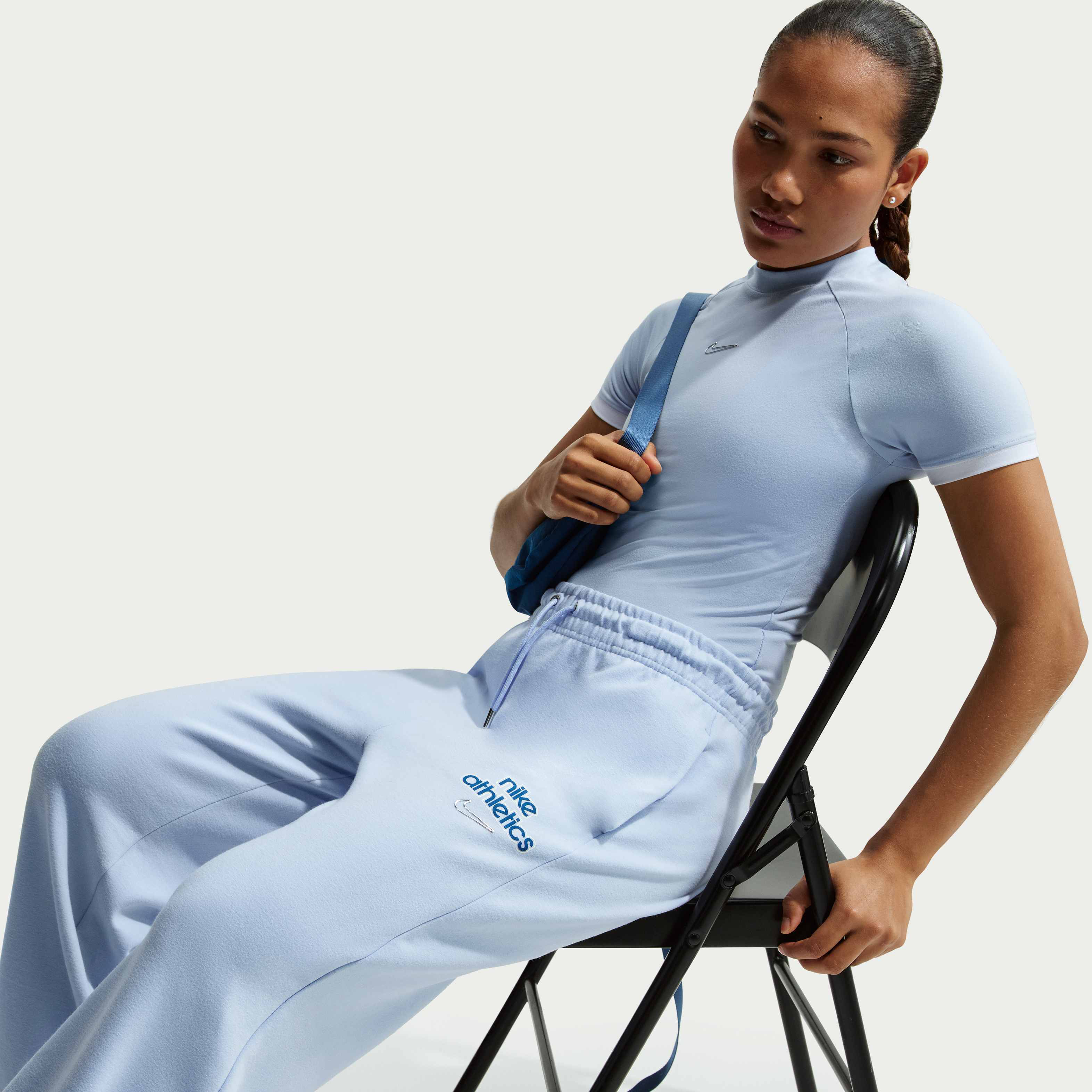 نايكي سبورتسوير فينيكس فليس image number 3