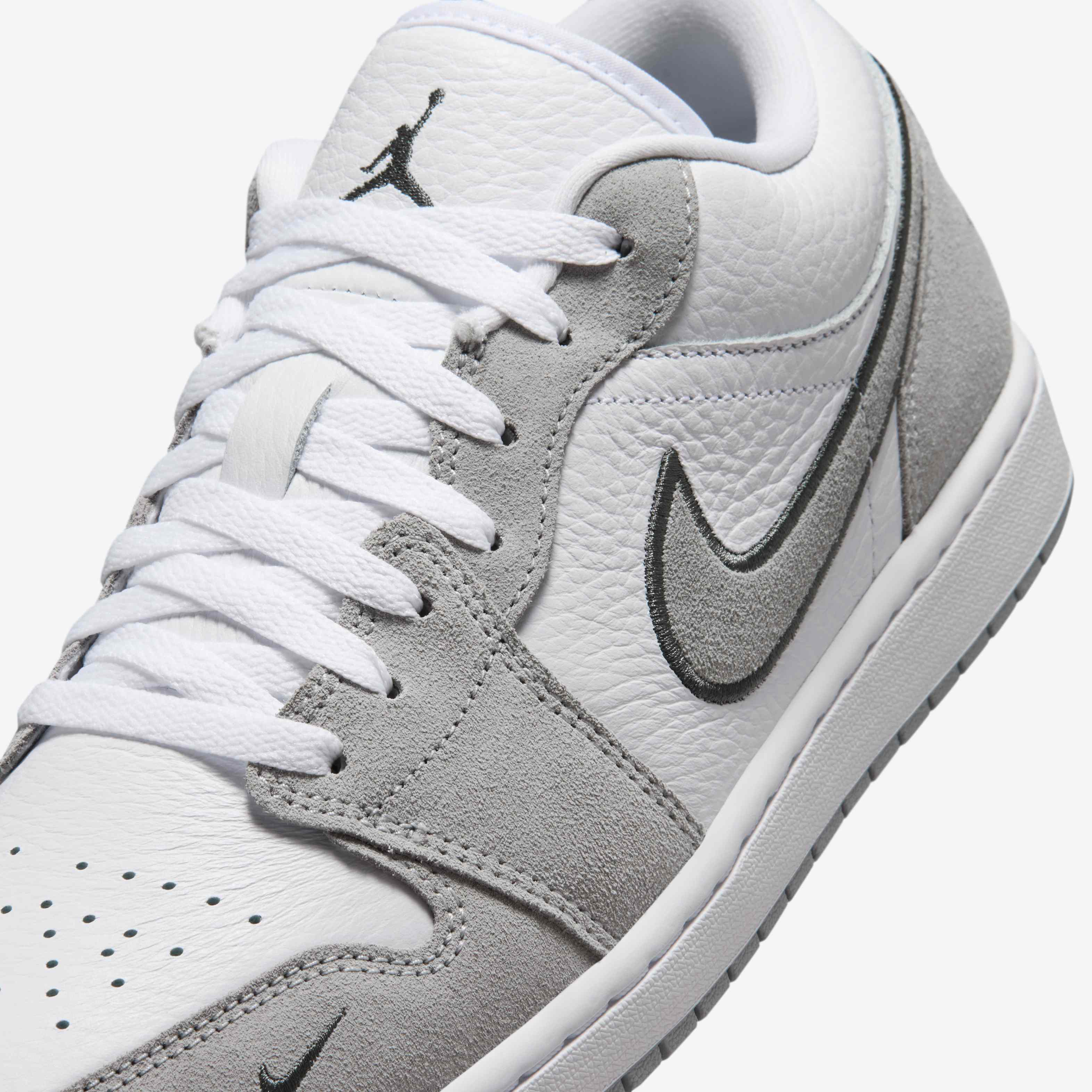 Air Jordan 1 Low SE image number 6