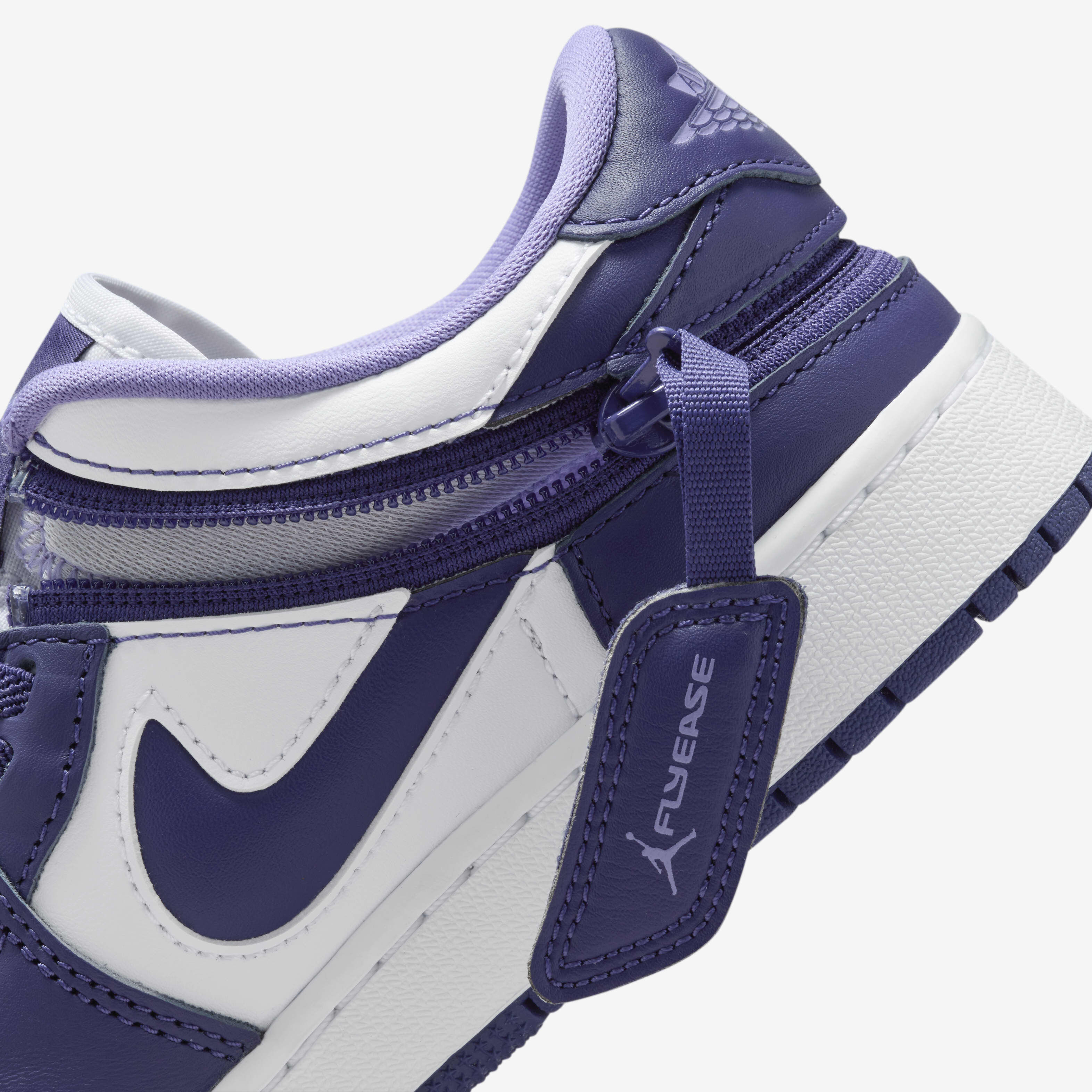 Air Jordan 1 Low FlyEase image number 9