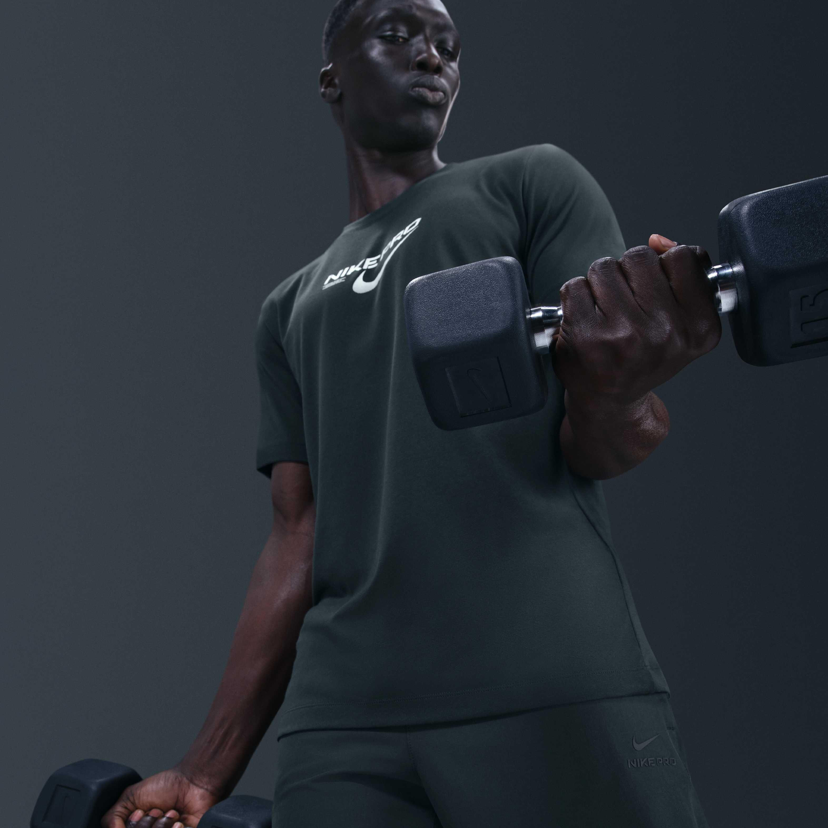 Nike Pro Training image number 4