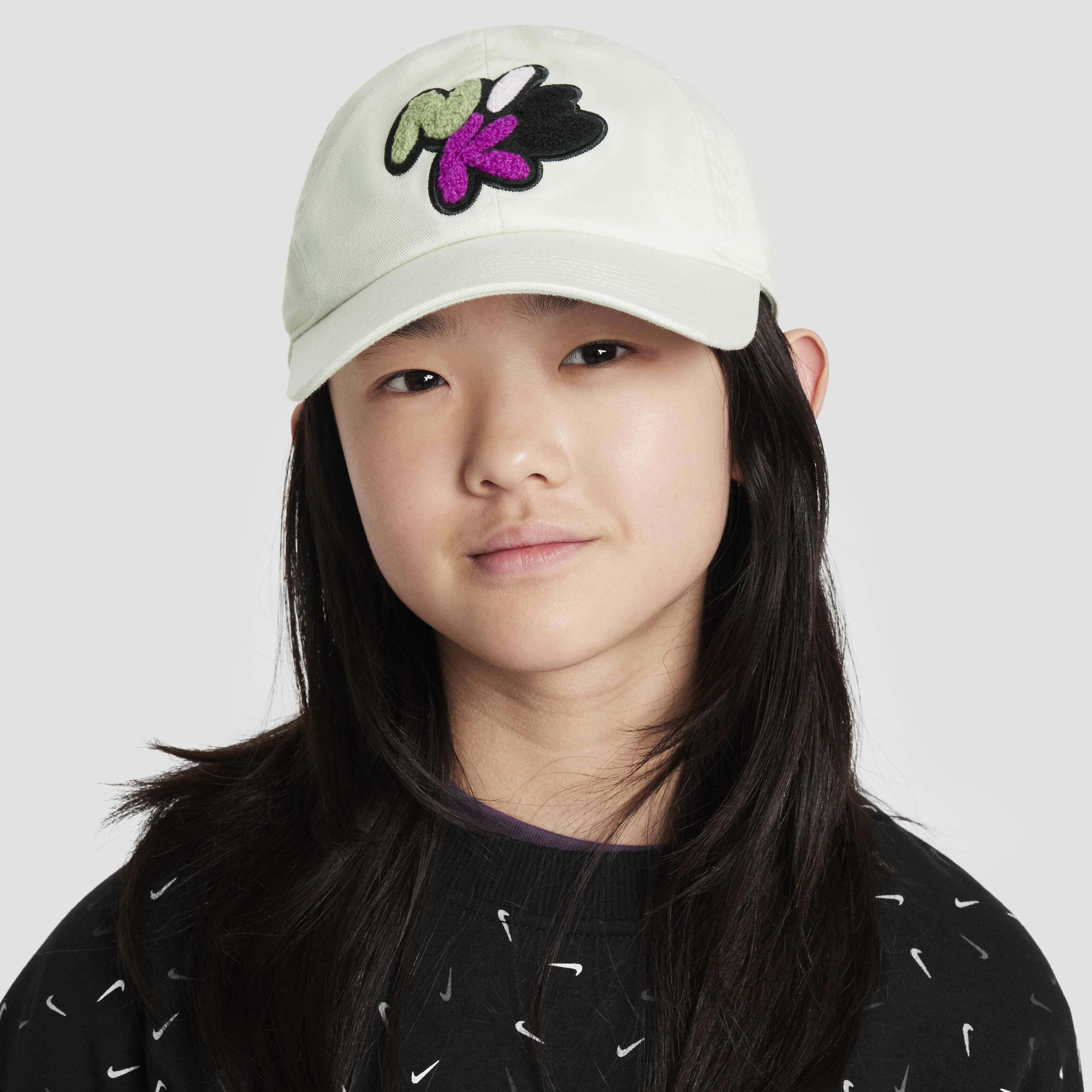 نايكي كلوب image number 0