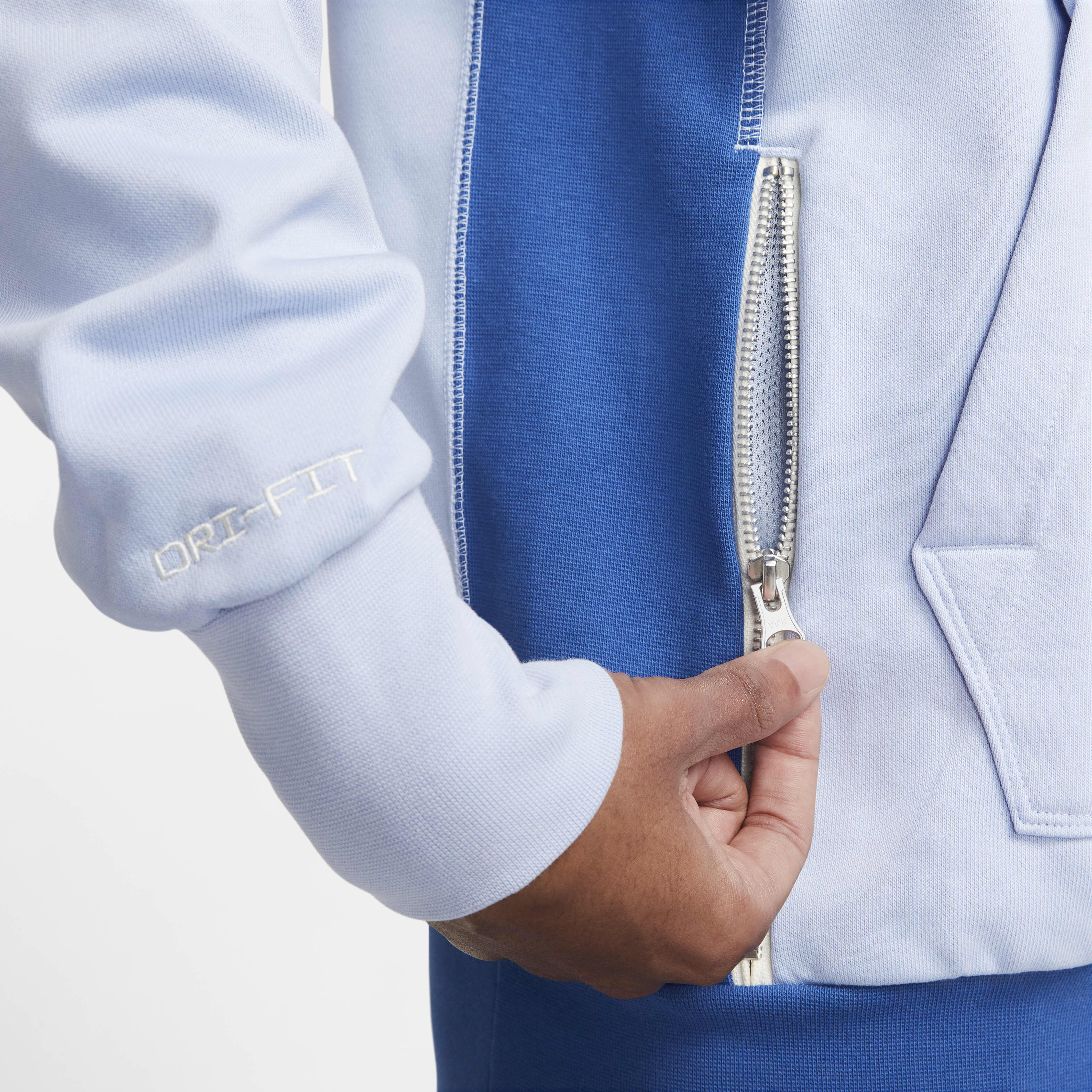 نايكي دراي-فِت ستاندرد ايشيو image number 5