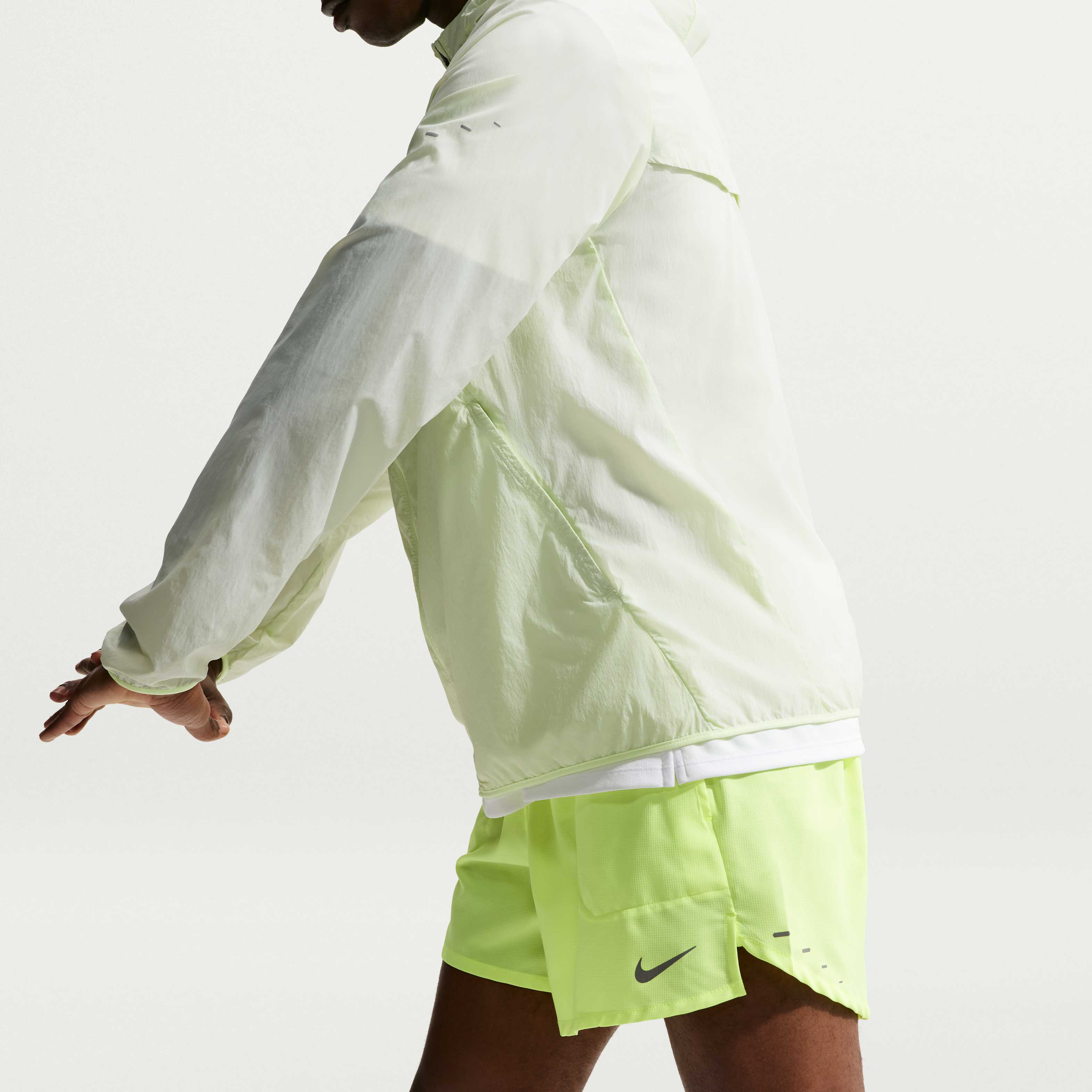 Nike Stride image number 3