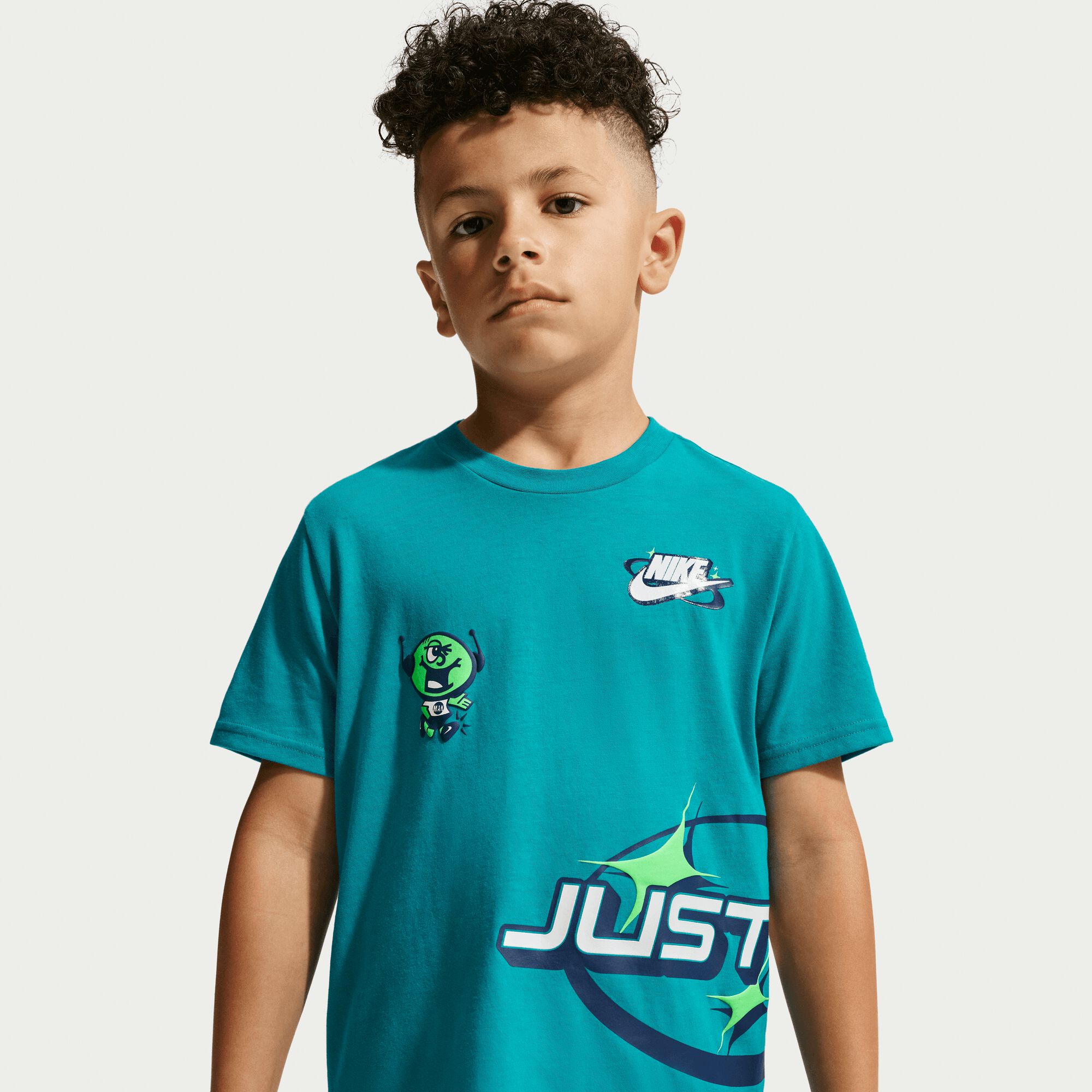 Nike image number 2