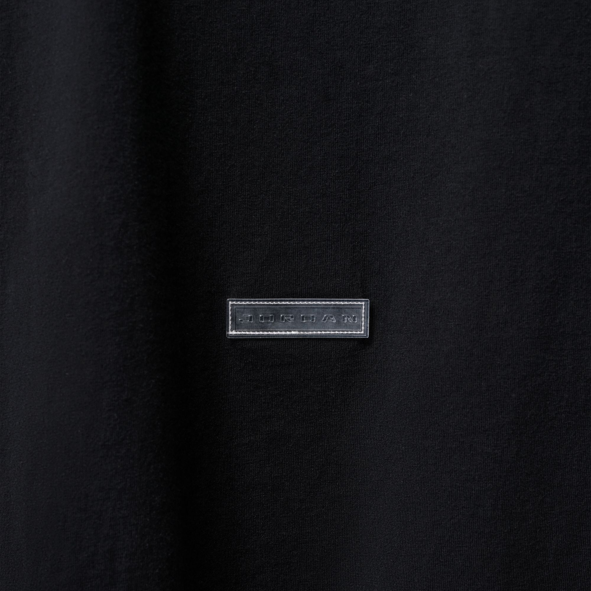 Zoom image