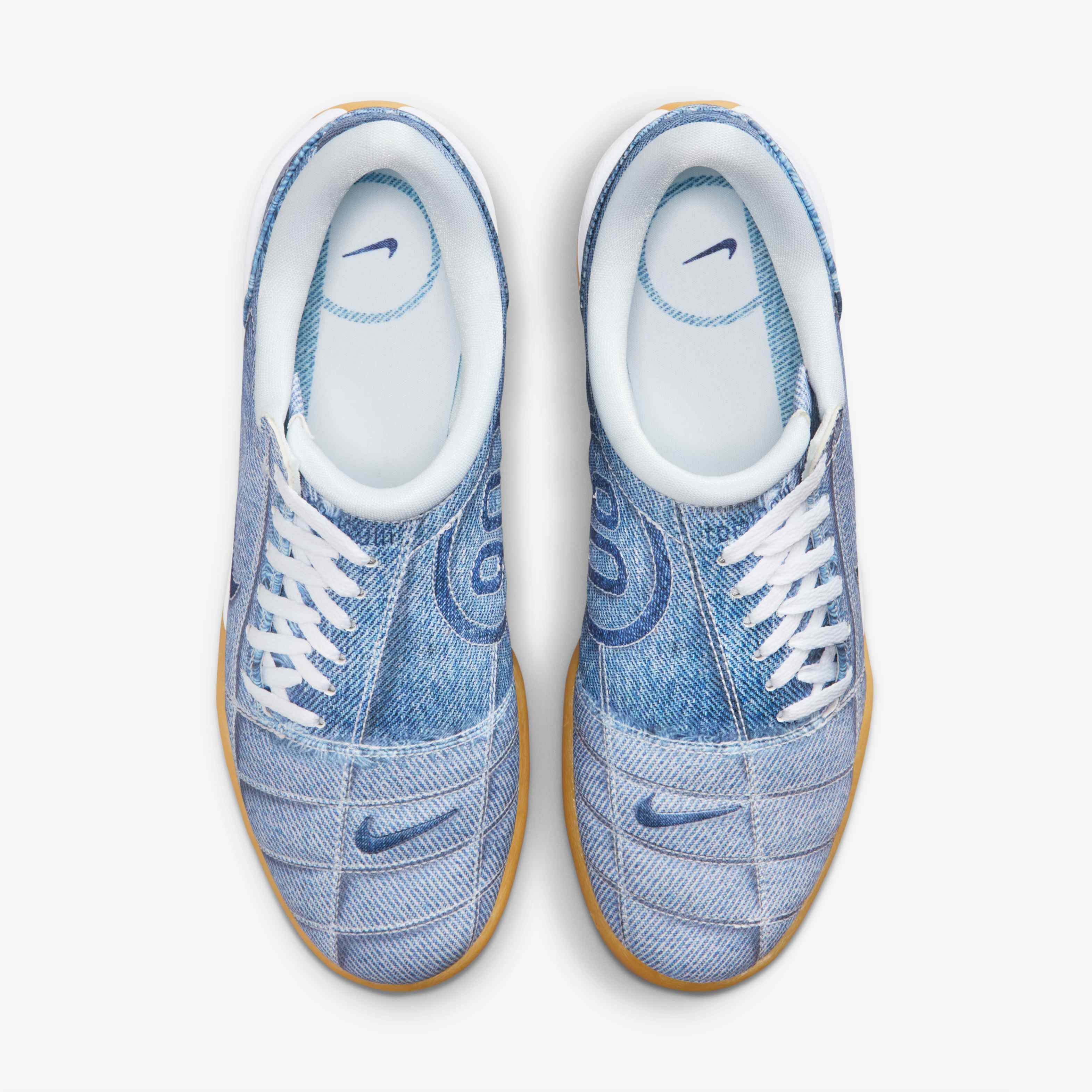 Nike Total90 image number 3