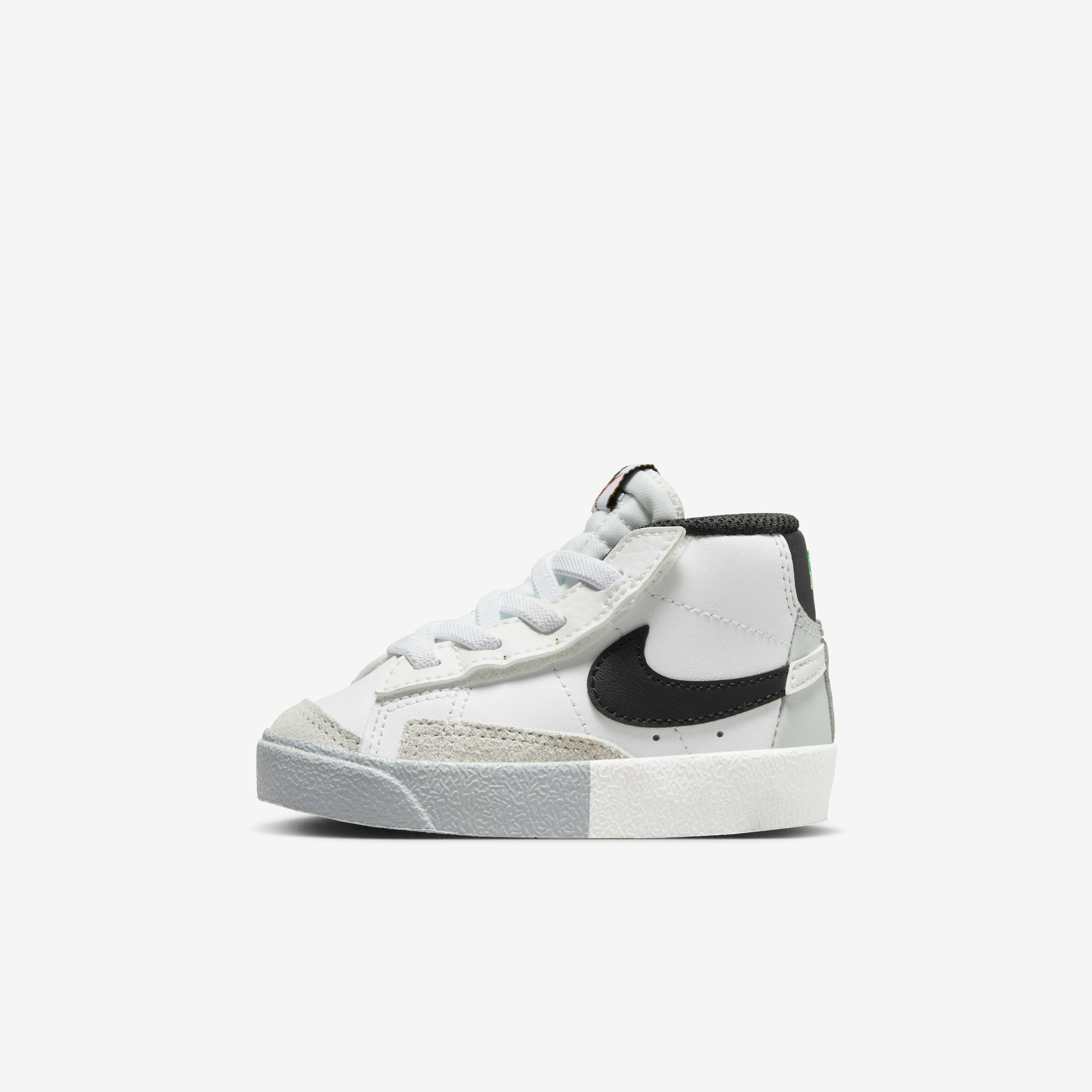 Nike Blazer Mid '77 SE image number 0
