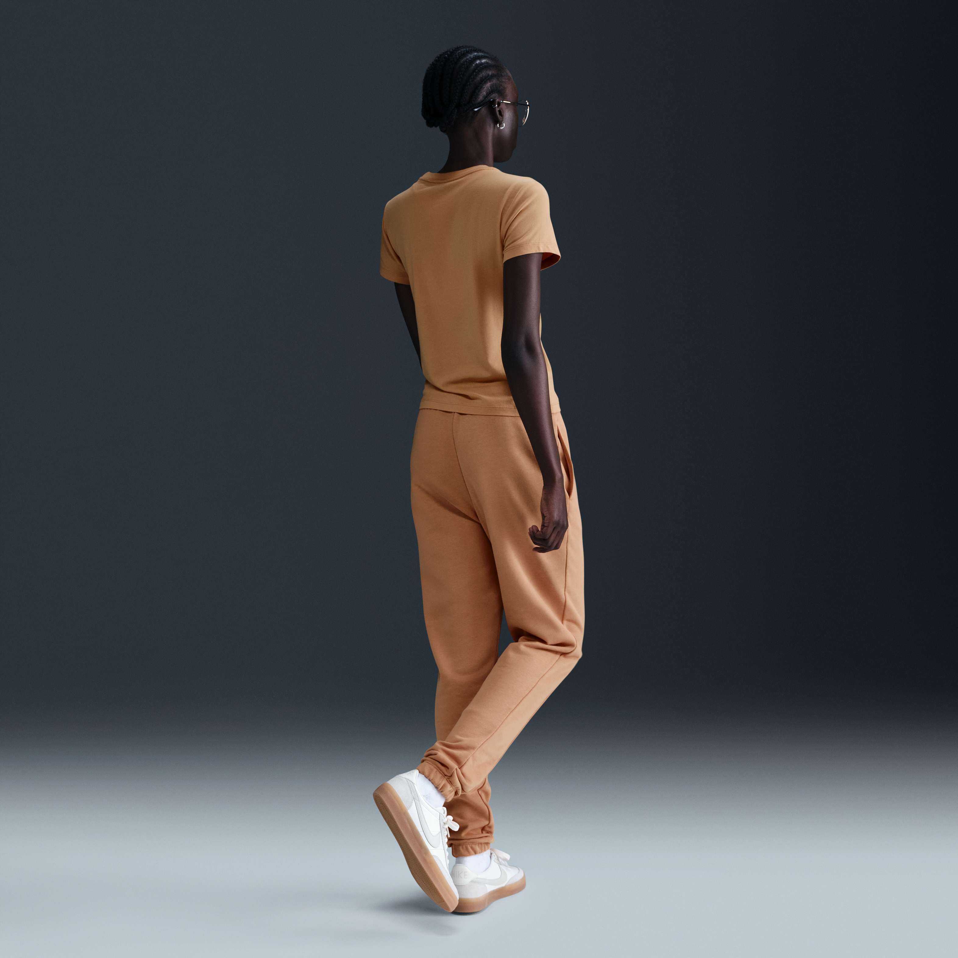 نايكي سبورتسوير تشيل نت image number 4