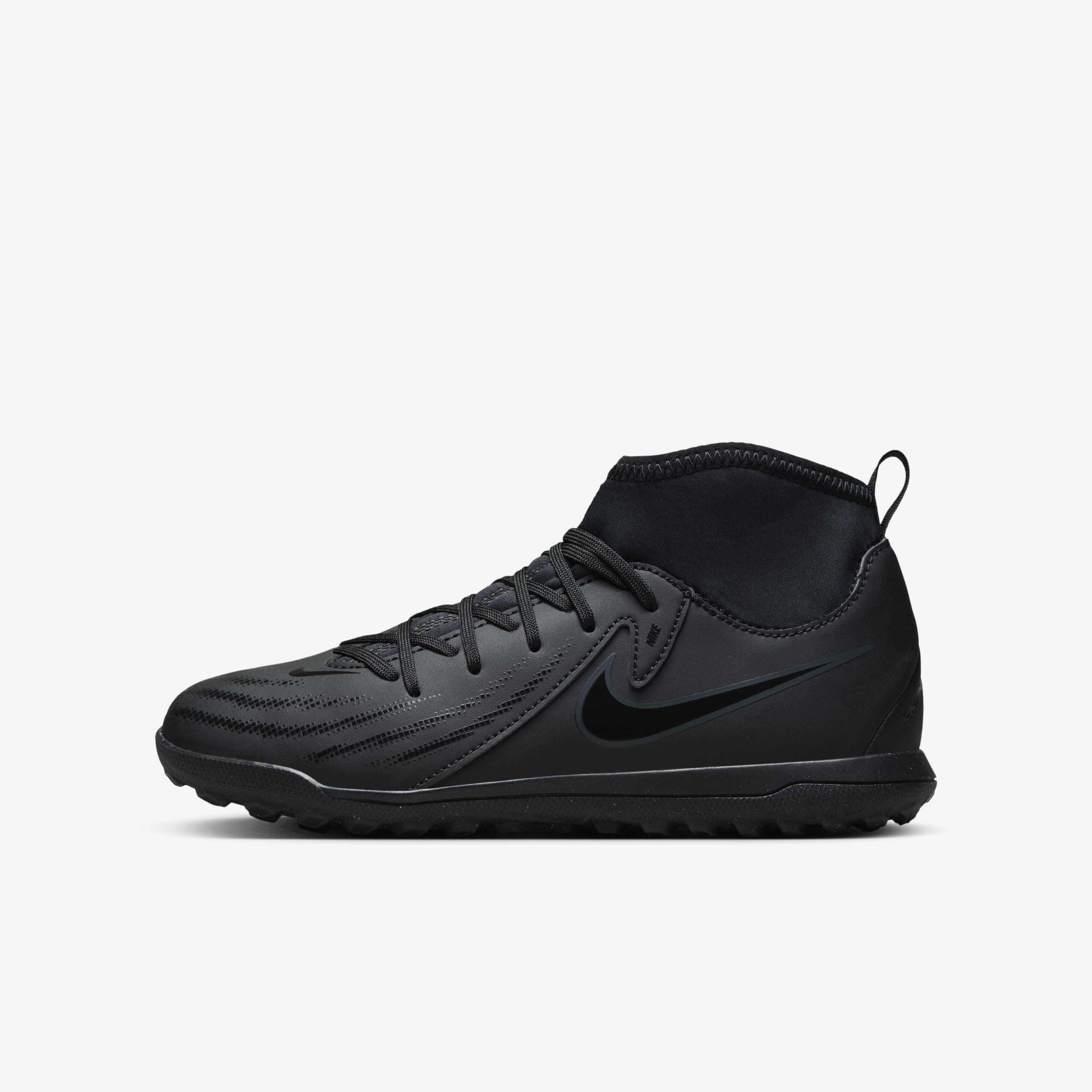 Nike kids studs 2025
