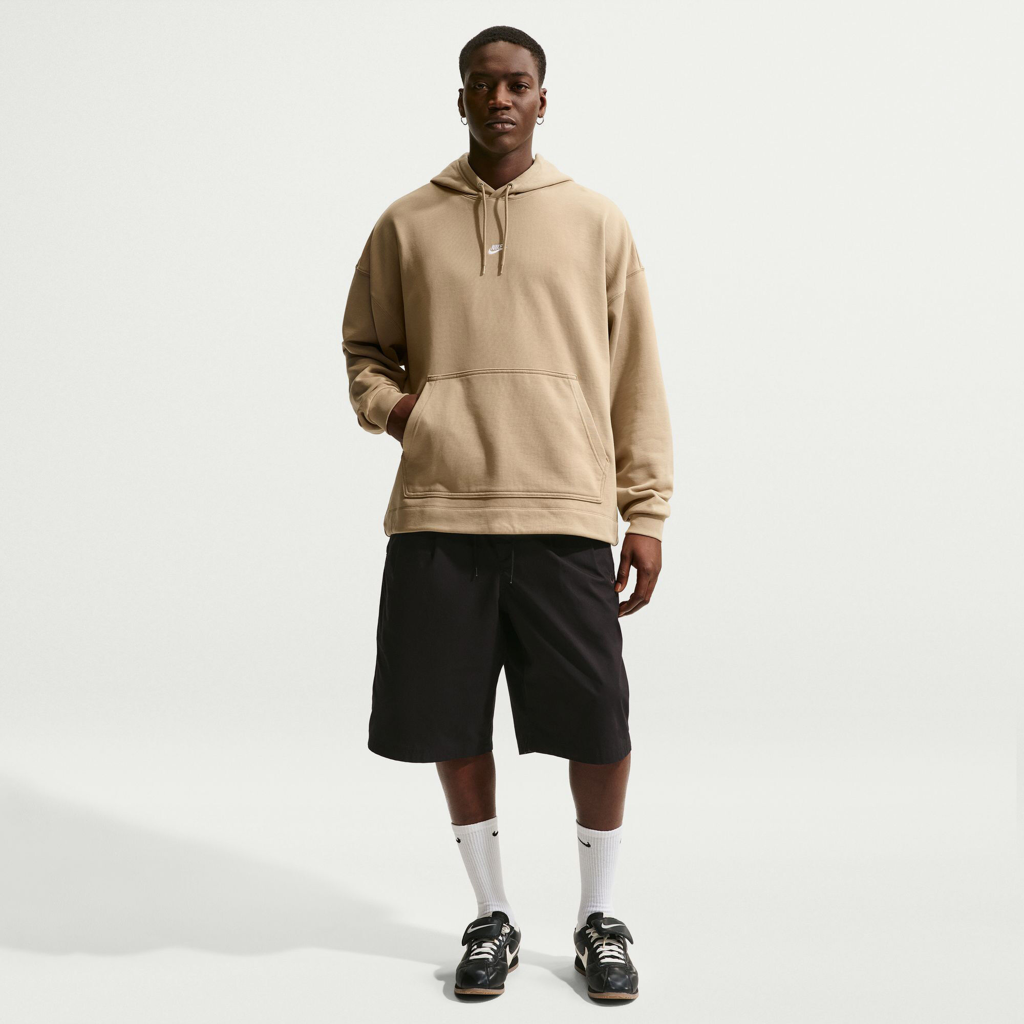 Nike Sportswear Club image number 0