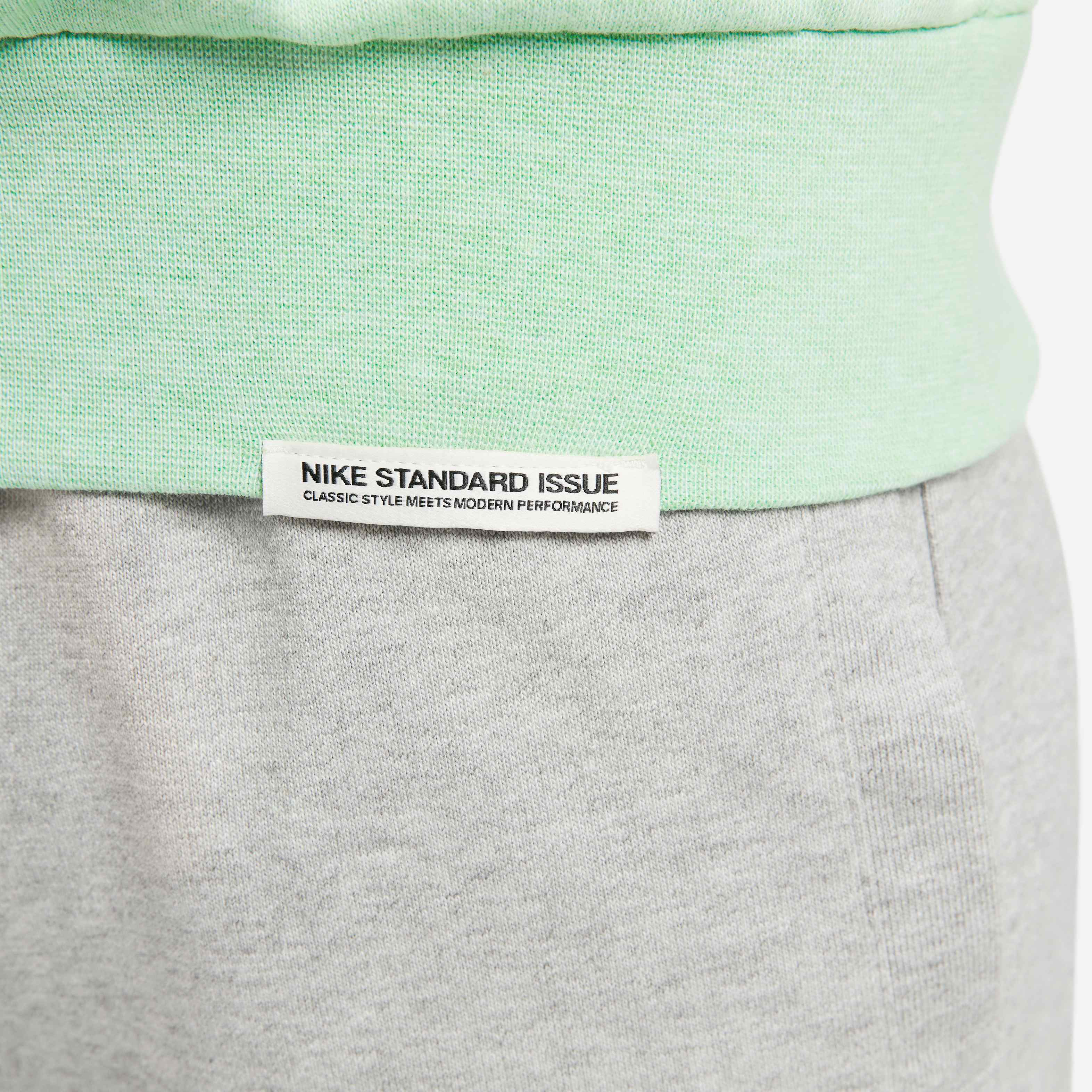 نايكي دراي-فِت ستاندرد ايشيو image number 5