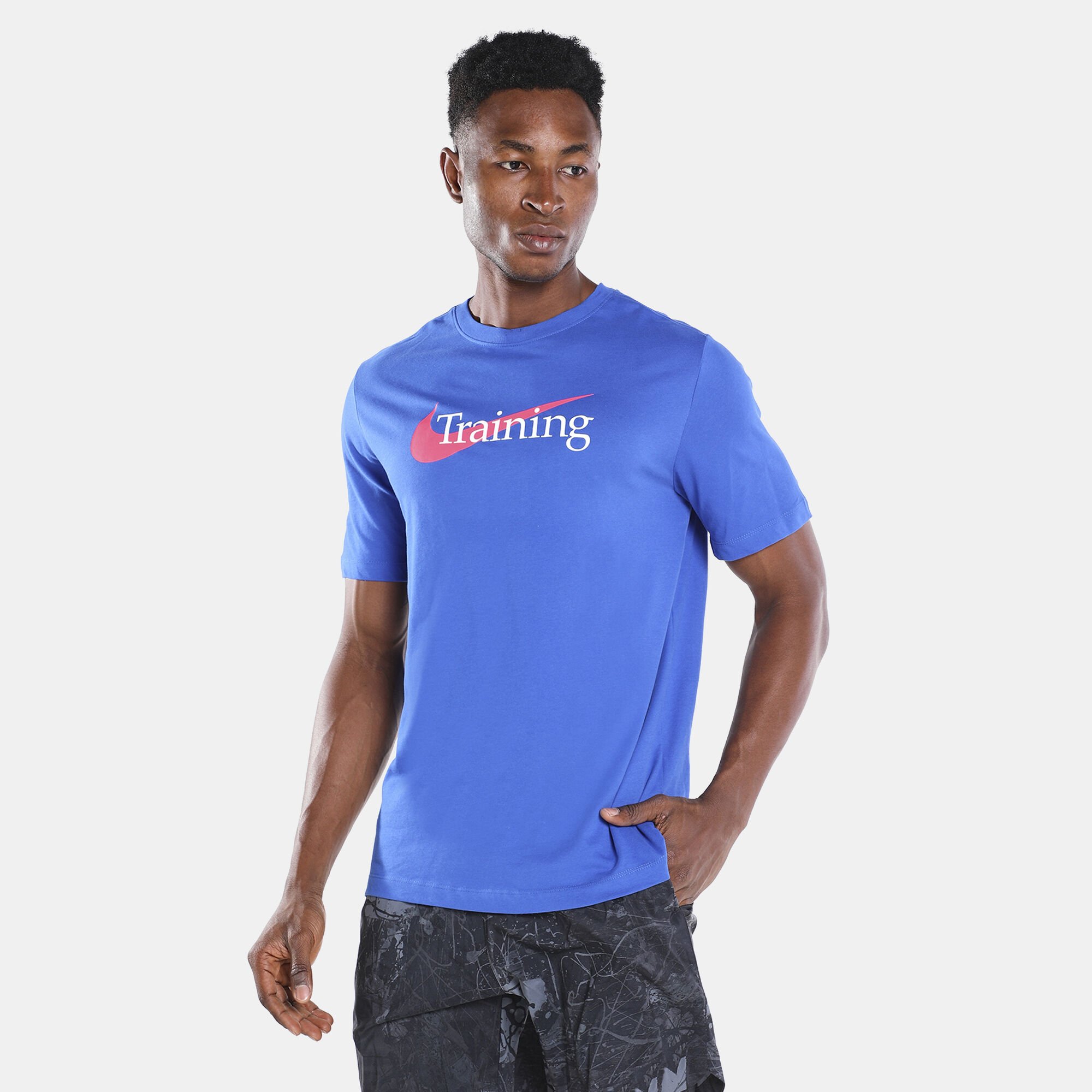 Buy Nike Dri FIT Men s Swoosh Training T Shirt Nike Kuwait Official